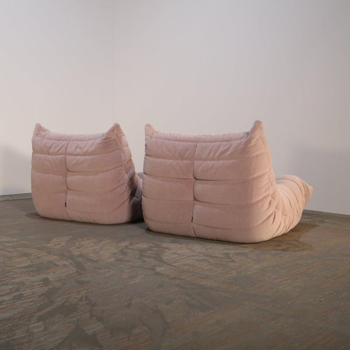 L'emblématique canapé Togo, conçu à l'origine par Michel Ducaroy pour Ligne Roset en 1973, est devenu un classique du design du milieu du siècle dernier. Ce fauteuil est incroyablement polyvalent et peut être utilisé seul ou associé à d'autres