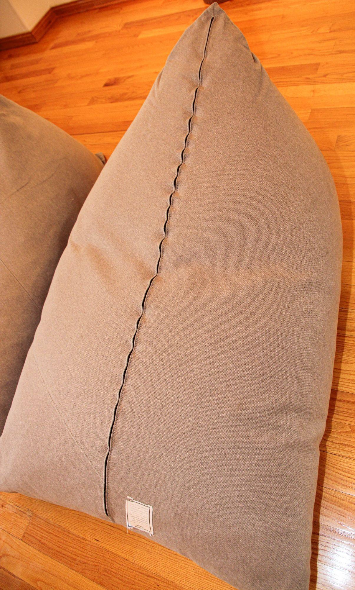 Sedie da salotto Ligne Roset in edizione limitata, Beanbags Arti in tessuto ecrù in vendita 3