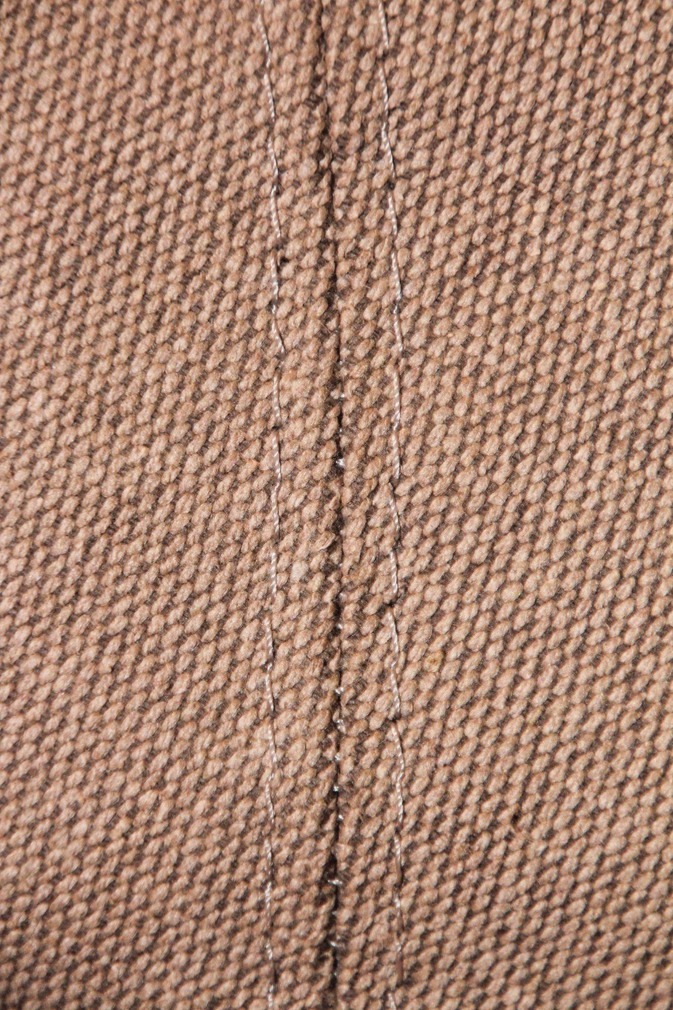 Tessuto Sedie da salotto Ligne Roset in edizione limitata, Beanbags Arti in tessuto ecrù in vendita