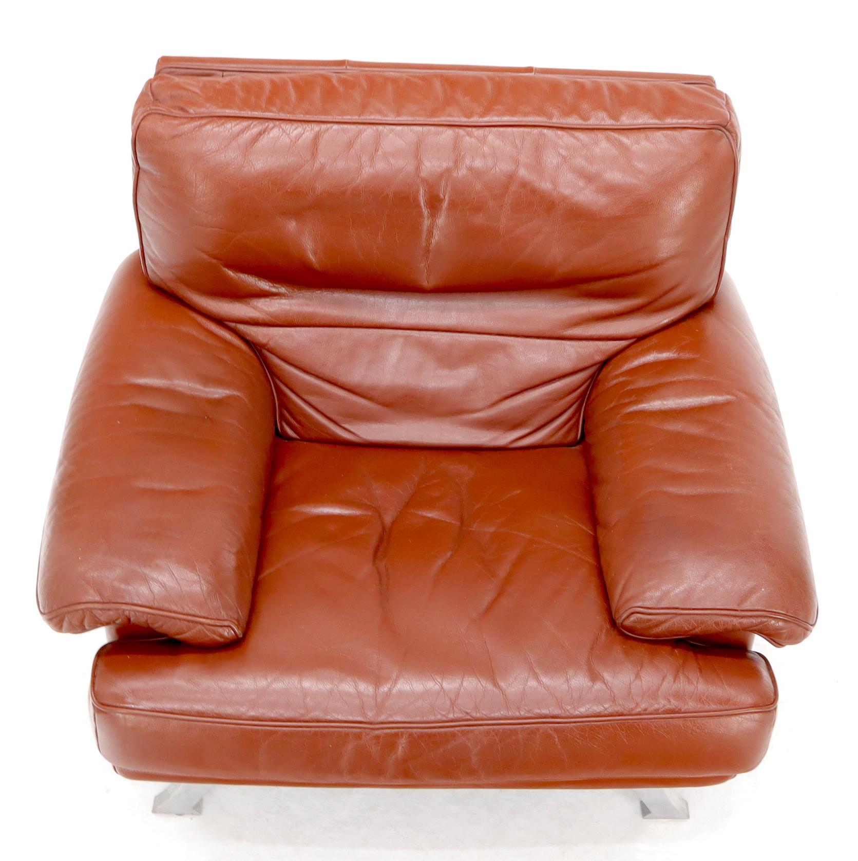 Mid-Century Modern Ligne Roset Made in France Wide Seat Browm Leather Lounge Chair For Sale