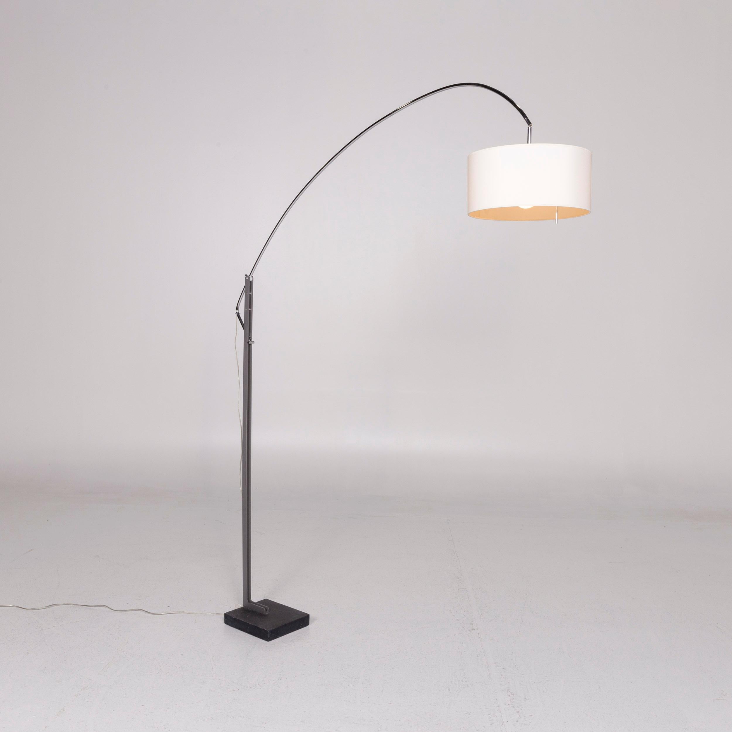 lampadaire mama ligne roset