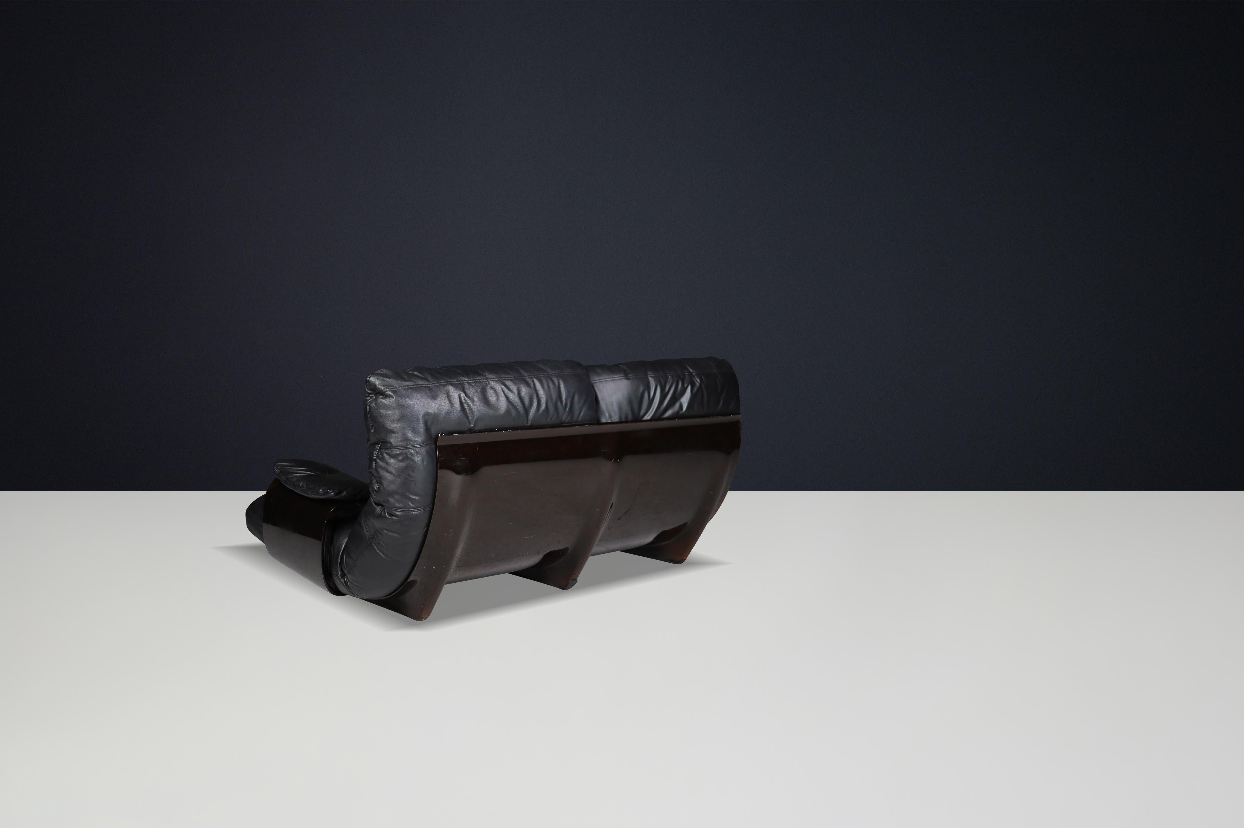 Ligne Roset Marsala Sofa in Black Leather by Michel Ducaroy, France, the 1970s In Good Condition For Sale In Almelo, NL