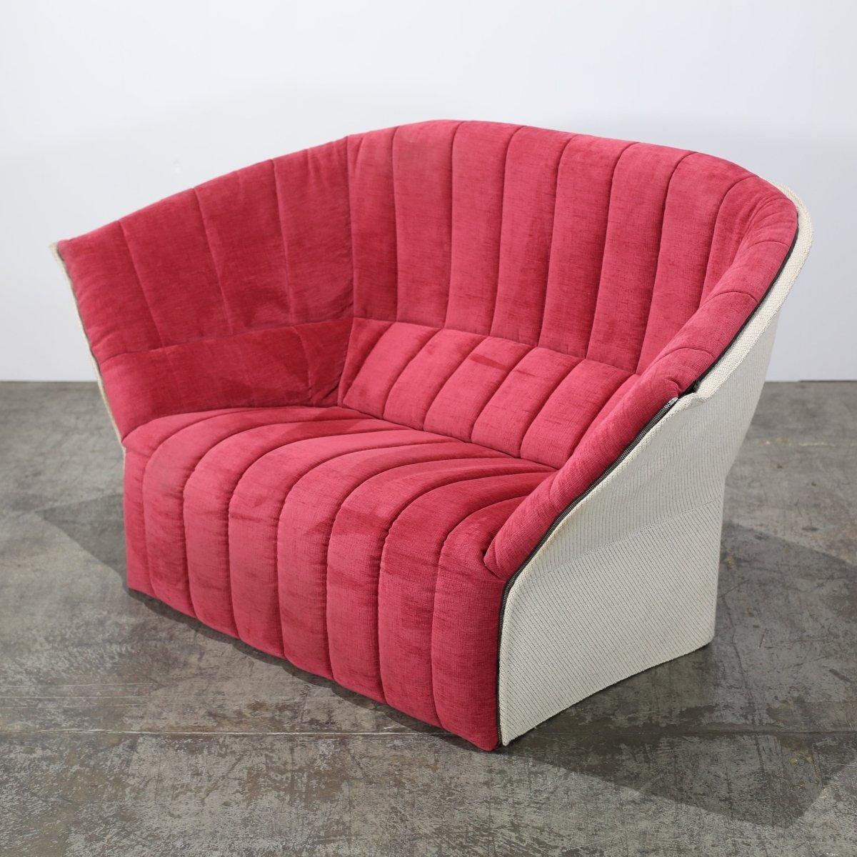 Ligne Roset Moël Two Seater Sofa by Inga Sempé In Good Condition For Sale In Basildon, London
