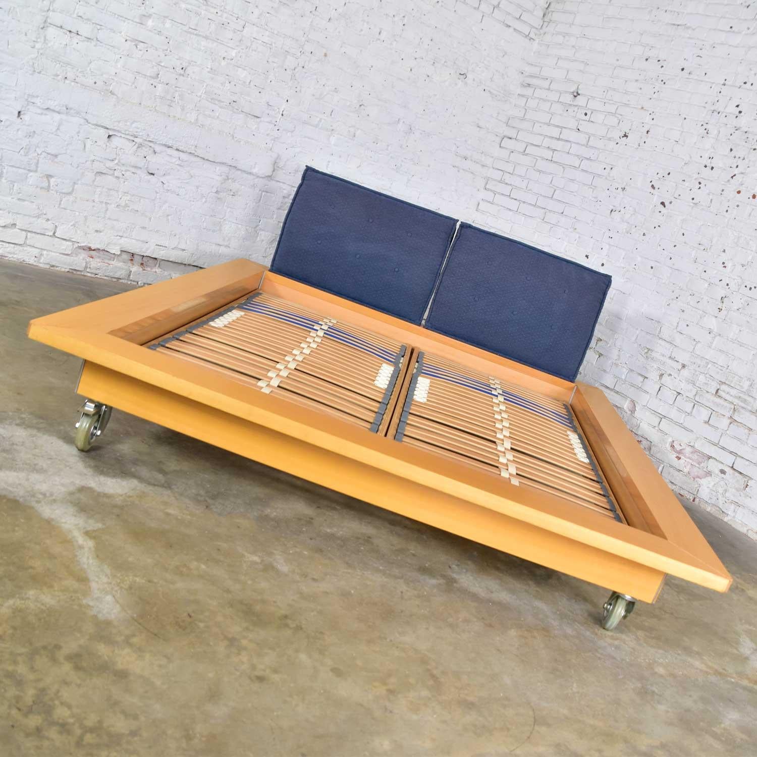 20th Century Ligne Roset Parallele Postmodern Platform Bed Attributed to Peter Maly