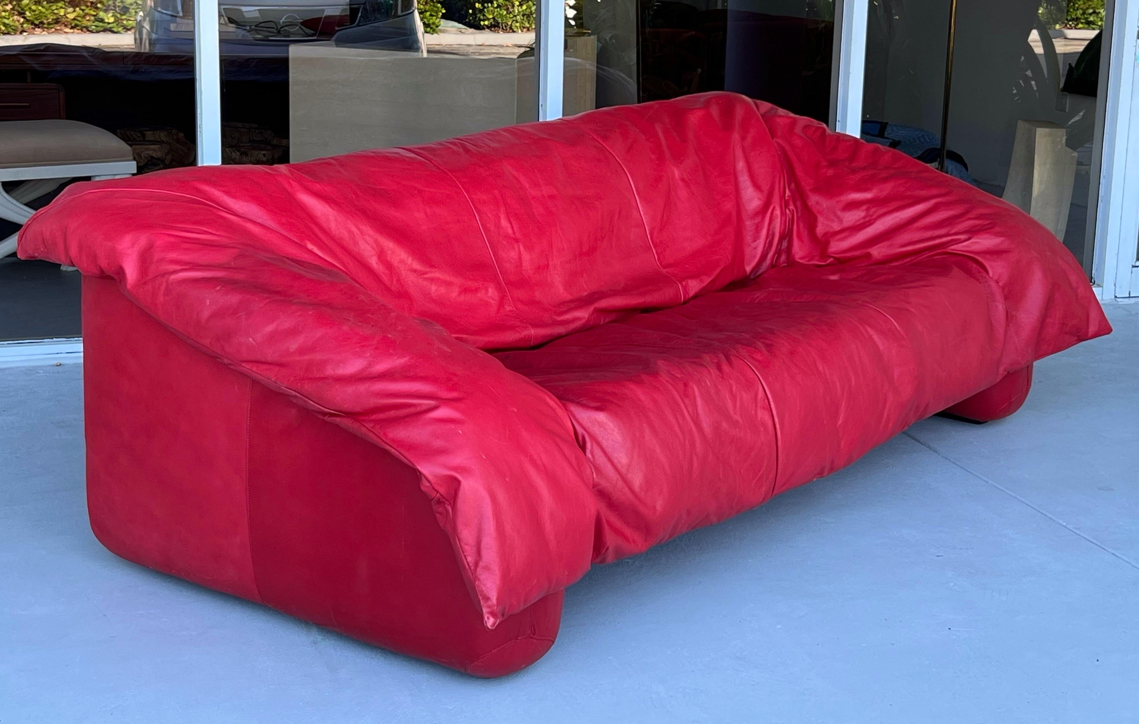 Ligne Roset Red Leather Flou Flou Sofa and Ottoman by D’Urbino De Pas Lomazzi In Good Condition In Miami, FL
