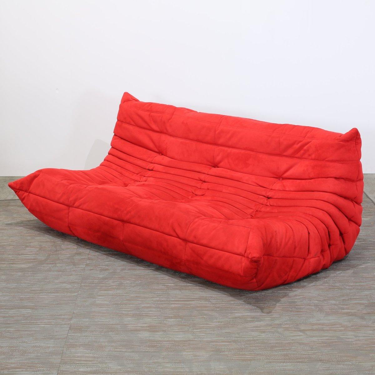 Ligne Roset Red Modular Togo Sofa by Michel Ducaroy, Set of Three In Good Condition For Sale In Basildon, London