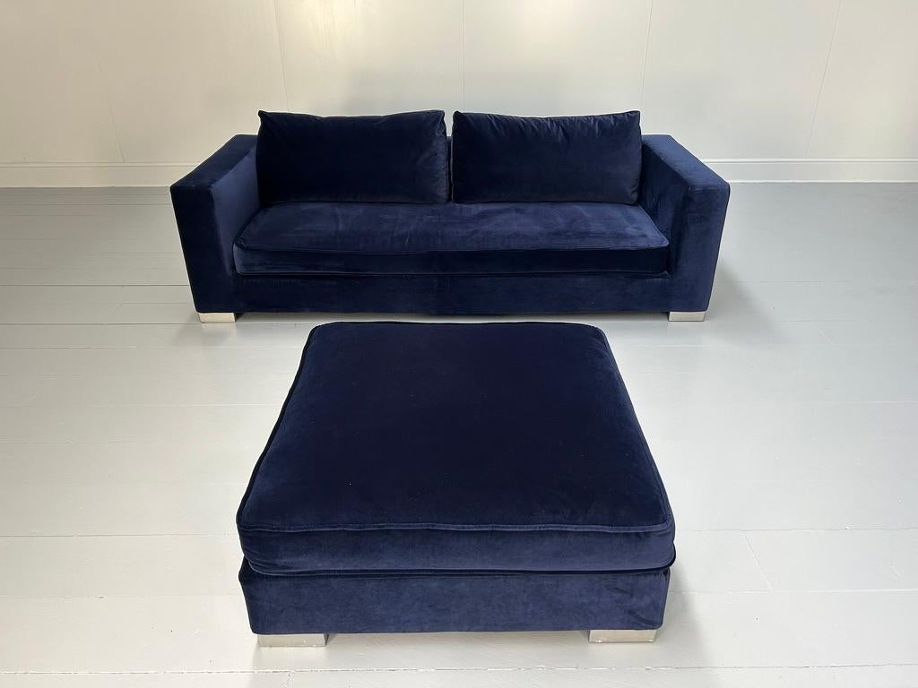 Divano e pouf a 3 posti 