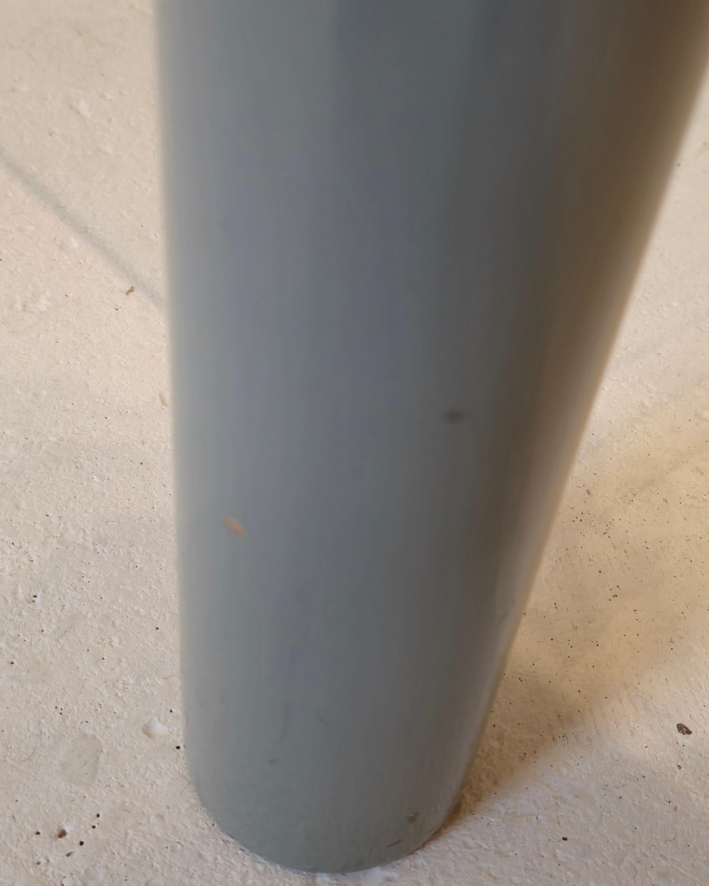 Tavolino in vetro arrotondato Ligne Roset 3
