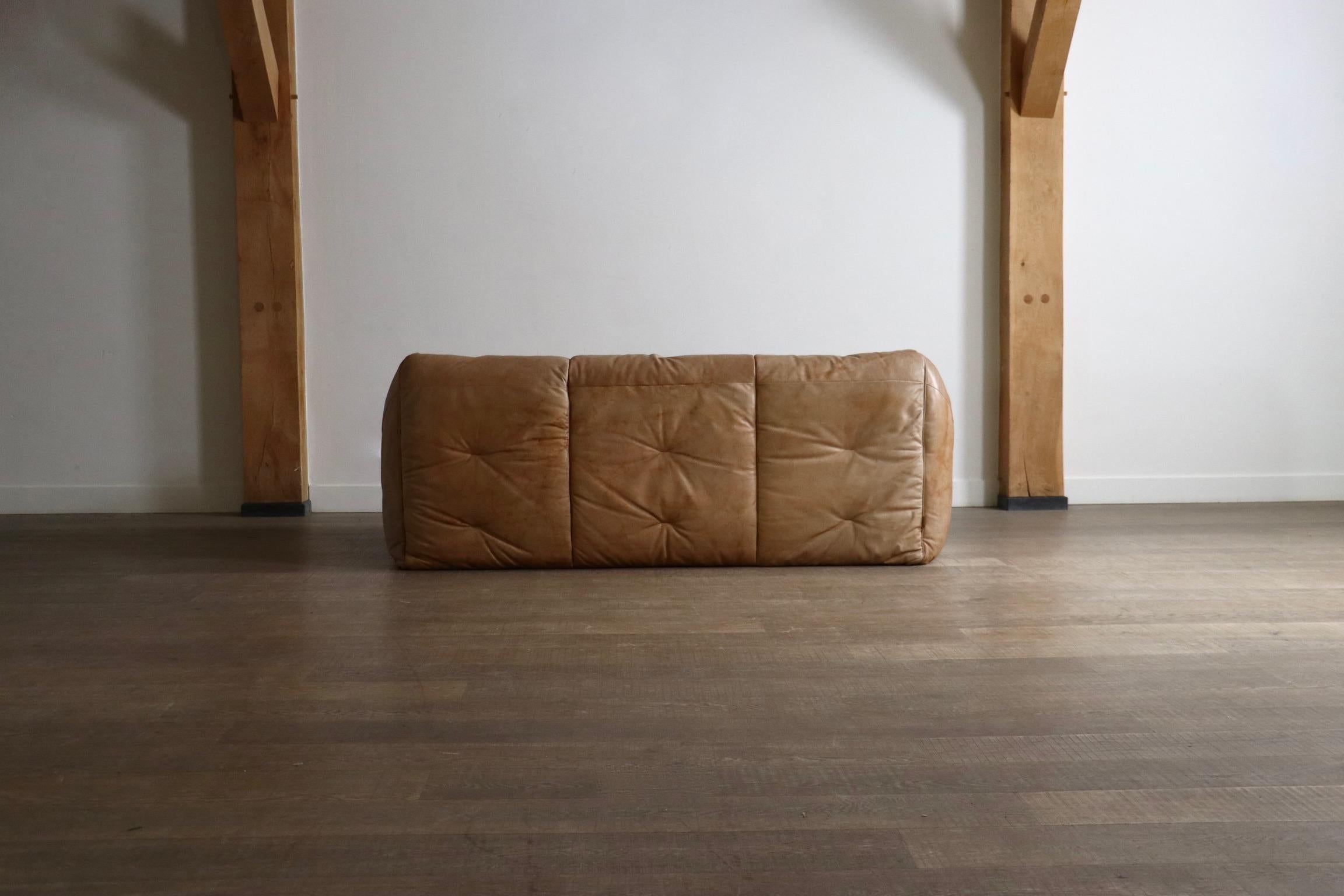 Ligne Roset Sloop Sofa von Michel Ducaroy In Cognac Leder, 1970er Jahre im Angebot 8