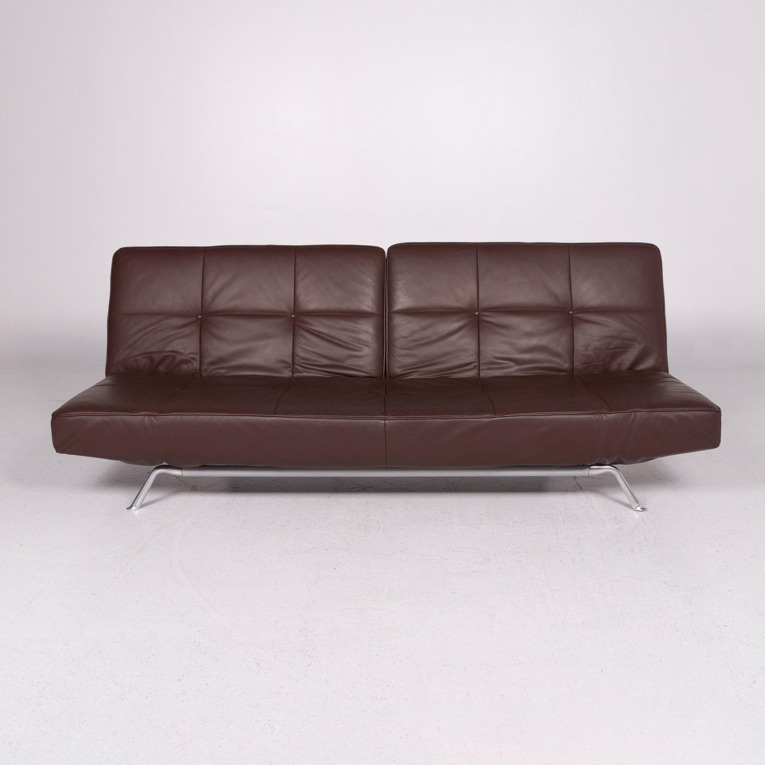 We bring to you a Ligne Roset Smala leather sofa brown three-seat function couch.


 Product measurements in centimeters:
 

Depth 117
Width 200
Height 72
Seat-height 40
Rest-height 63
Seat-depth 58
Seat-width 145
Back-height 45.
 