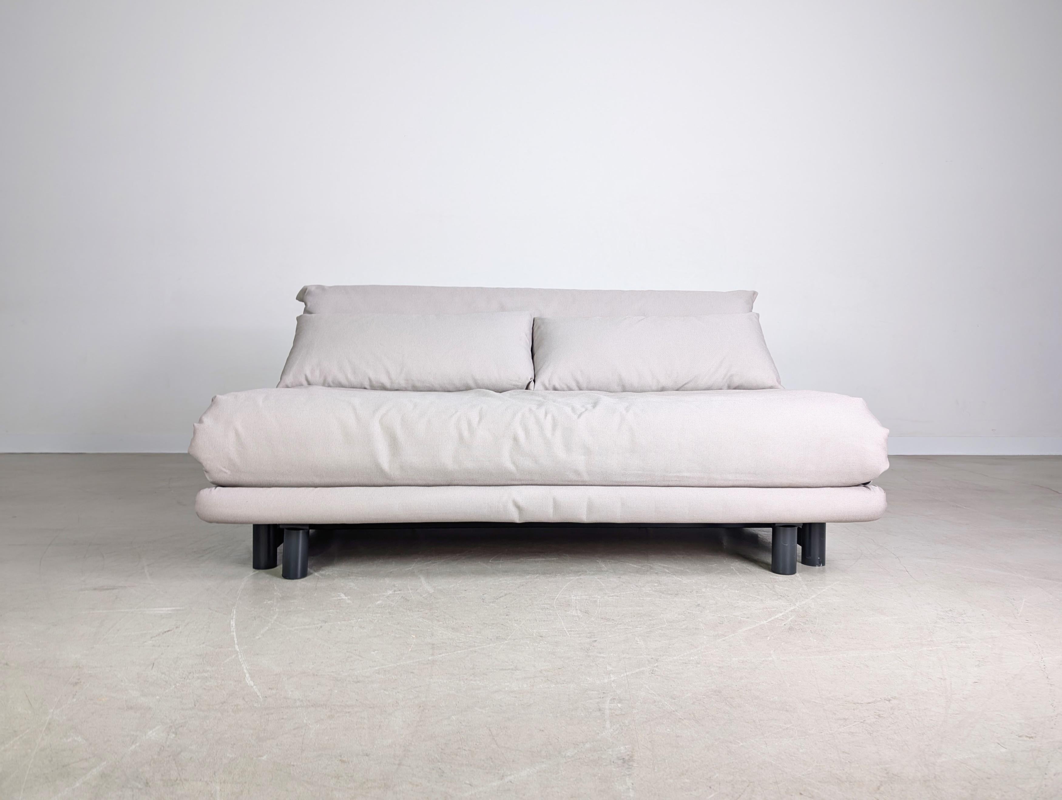 Ligne Roset Sofa Couch Multy Claude Brisson Design Dreisitzer (Postmoderne) im Angebot