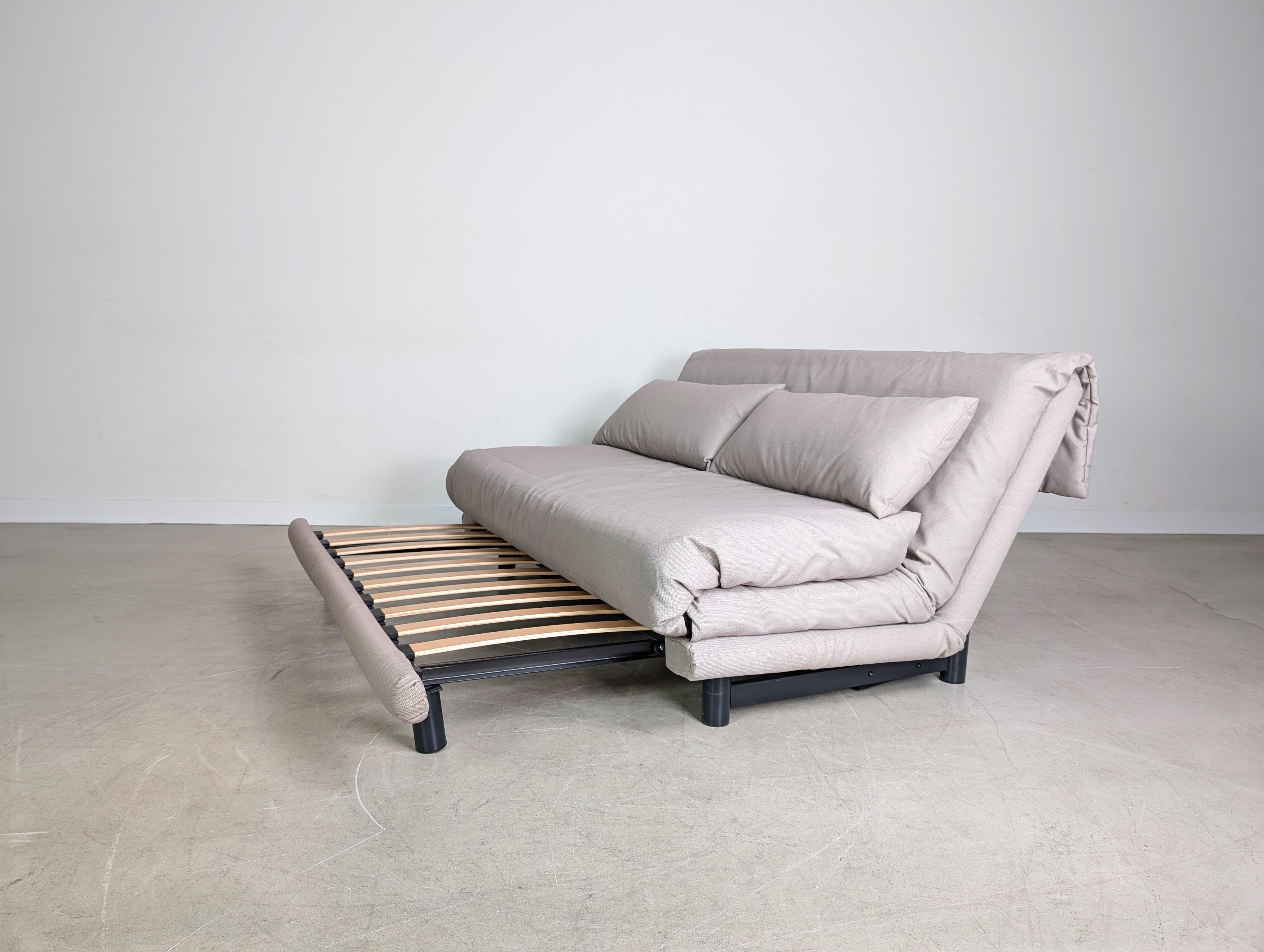 Ligne Roset Sofa Couch Multy Claude Brisson Design Dreisitzer im Angebot 1