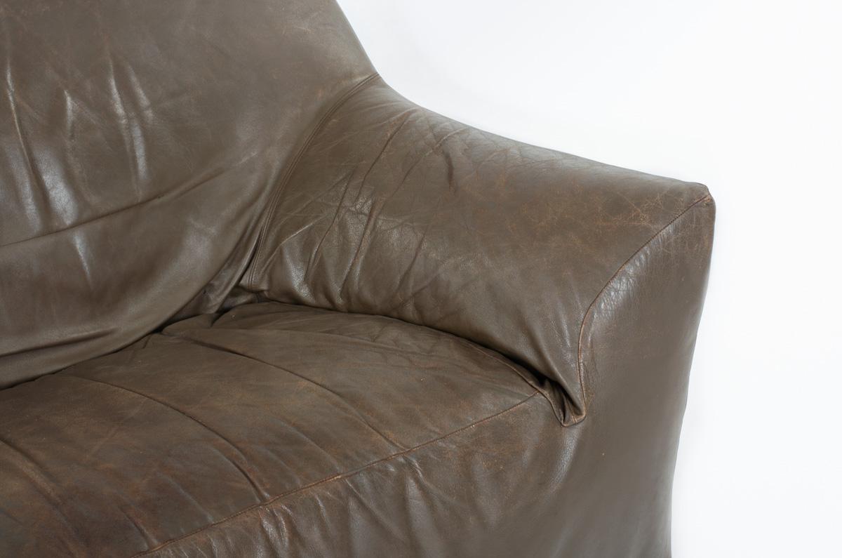 Ligne Roset sofa in brown leather 1980 For Sale 3