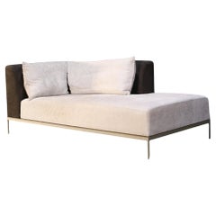 Sofá Ligne Roset Retapizado en Tela Alcántara