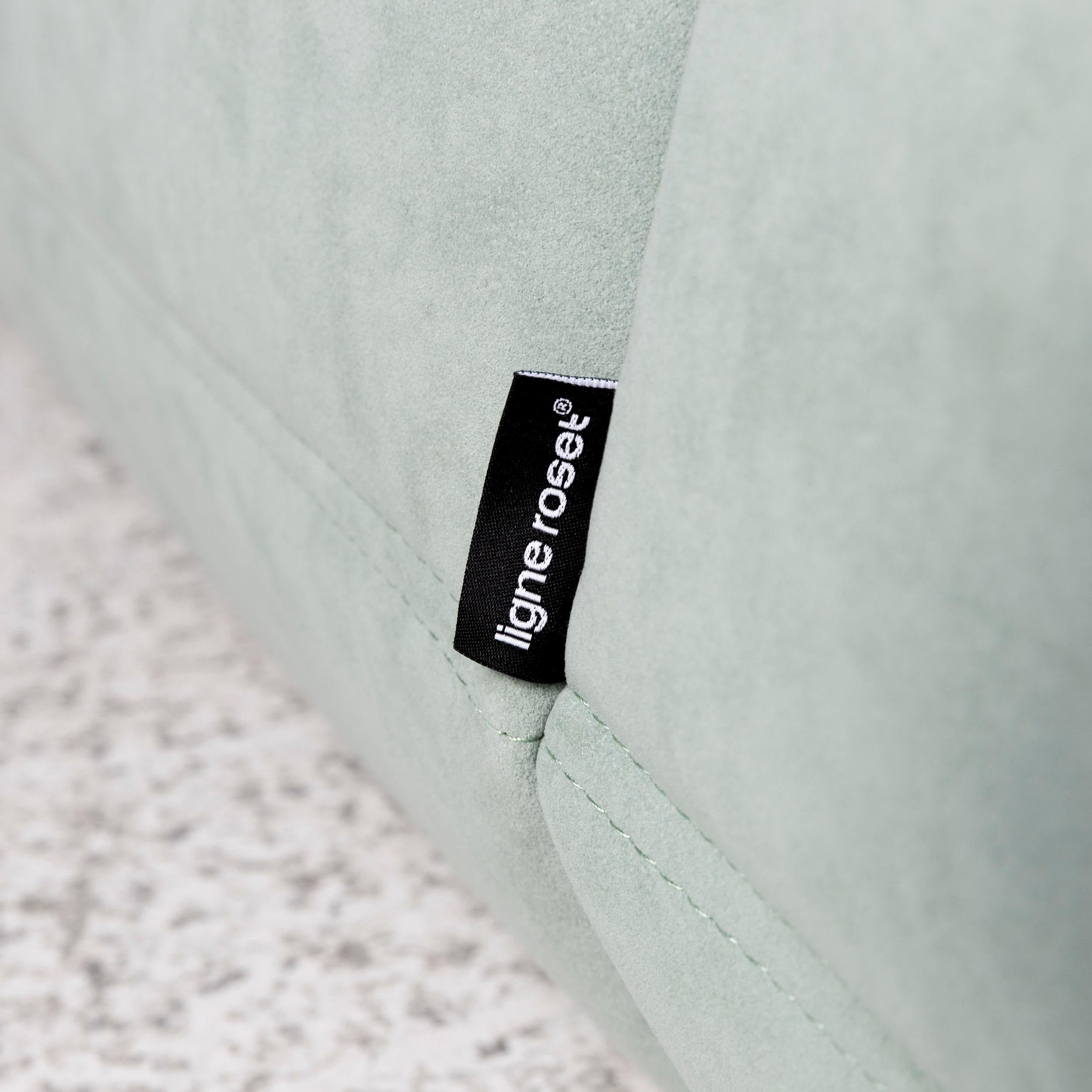 French Ligne Roset Togo Alcantara Stoff Sofa Garnitur Mint Flieder Grün Lila 2x