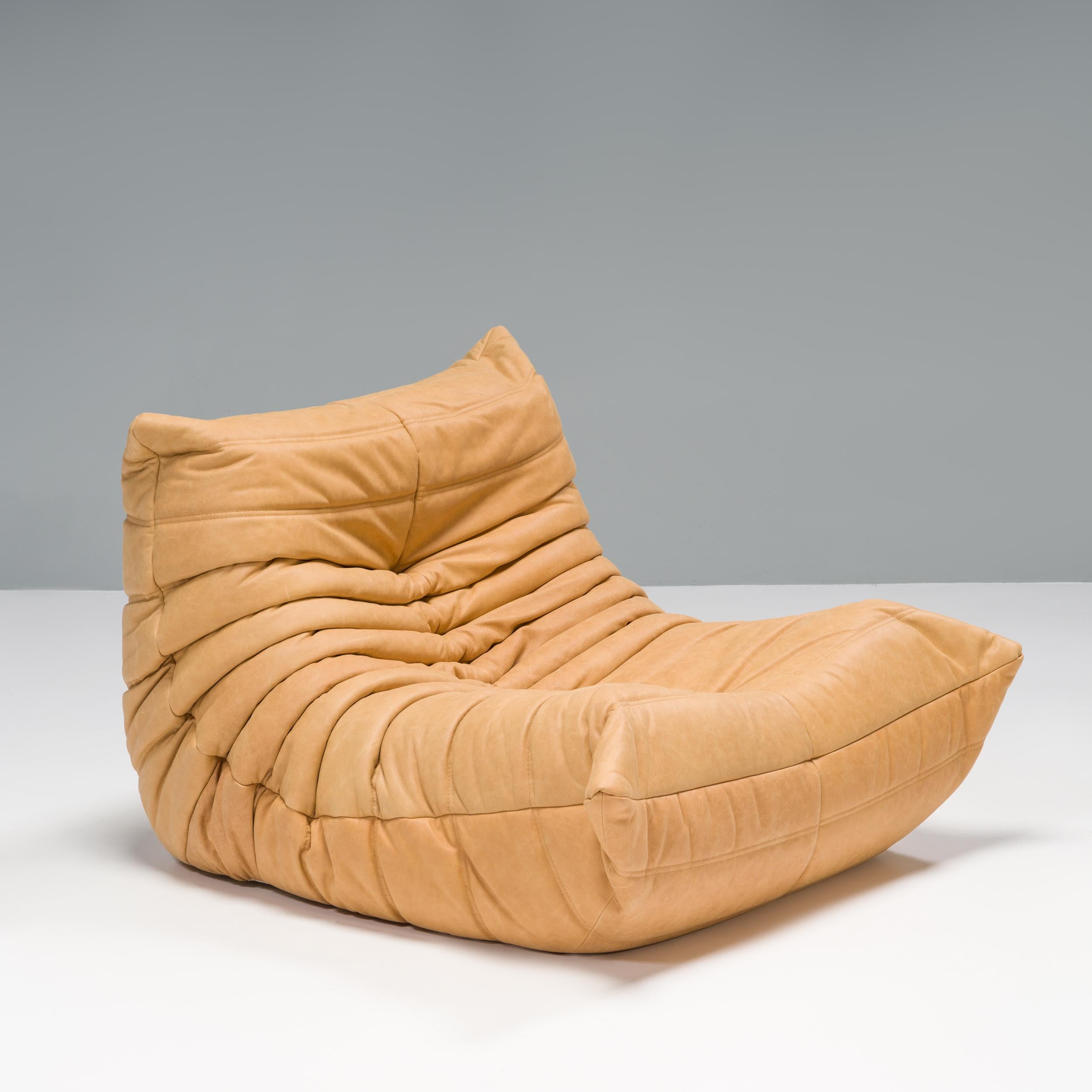 Ligne Roset Togo Camel Leather Armchair and Footstool by Michel Ducaroy In Good Condition In London, GB
