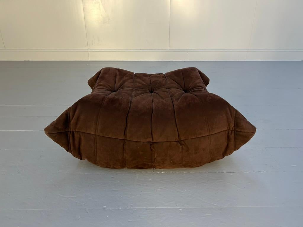 Nous vous proposons un superbe tabouret Ligne Roset 