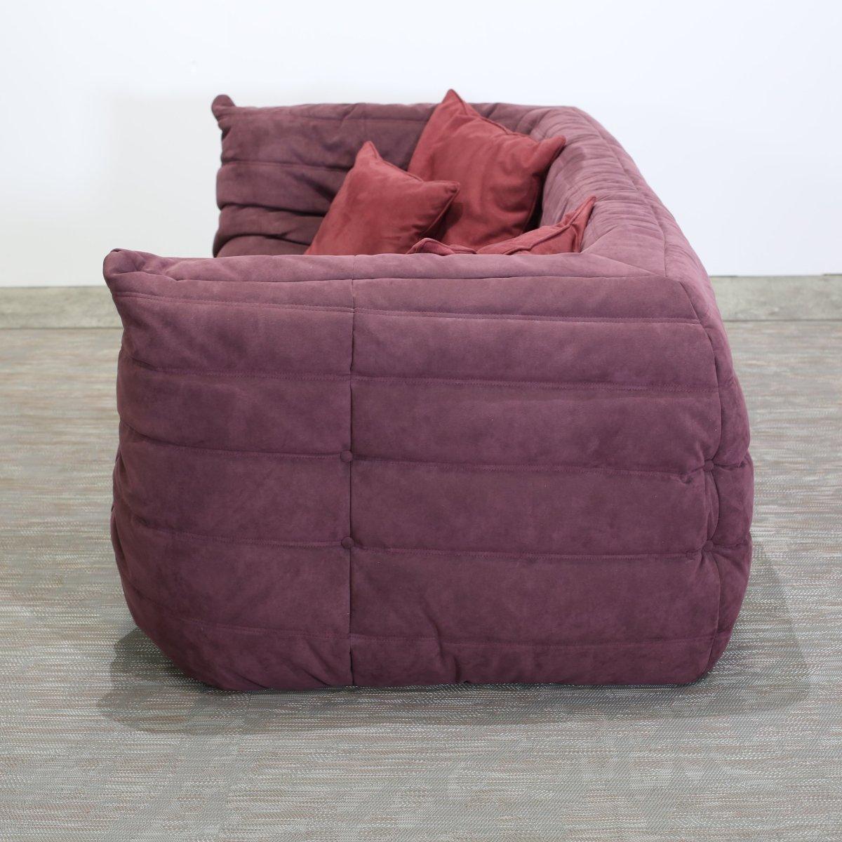 Ligne Roset Sofá mediano y otomano Togo de Michel Ducaroy en Bueno estado para la venta en Basildon, London