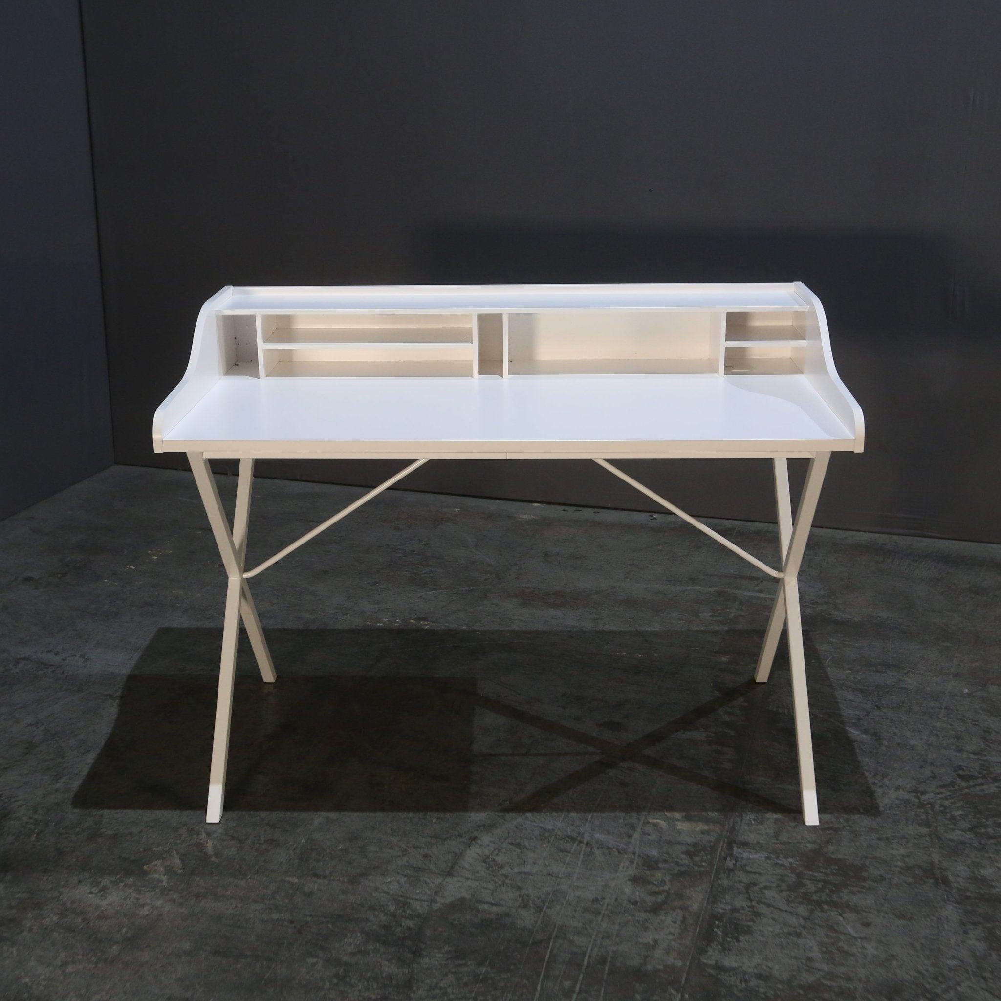 Moderne Bureau en ursuline Ligne Roset de Pierre Paulin
