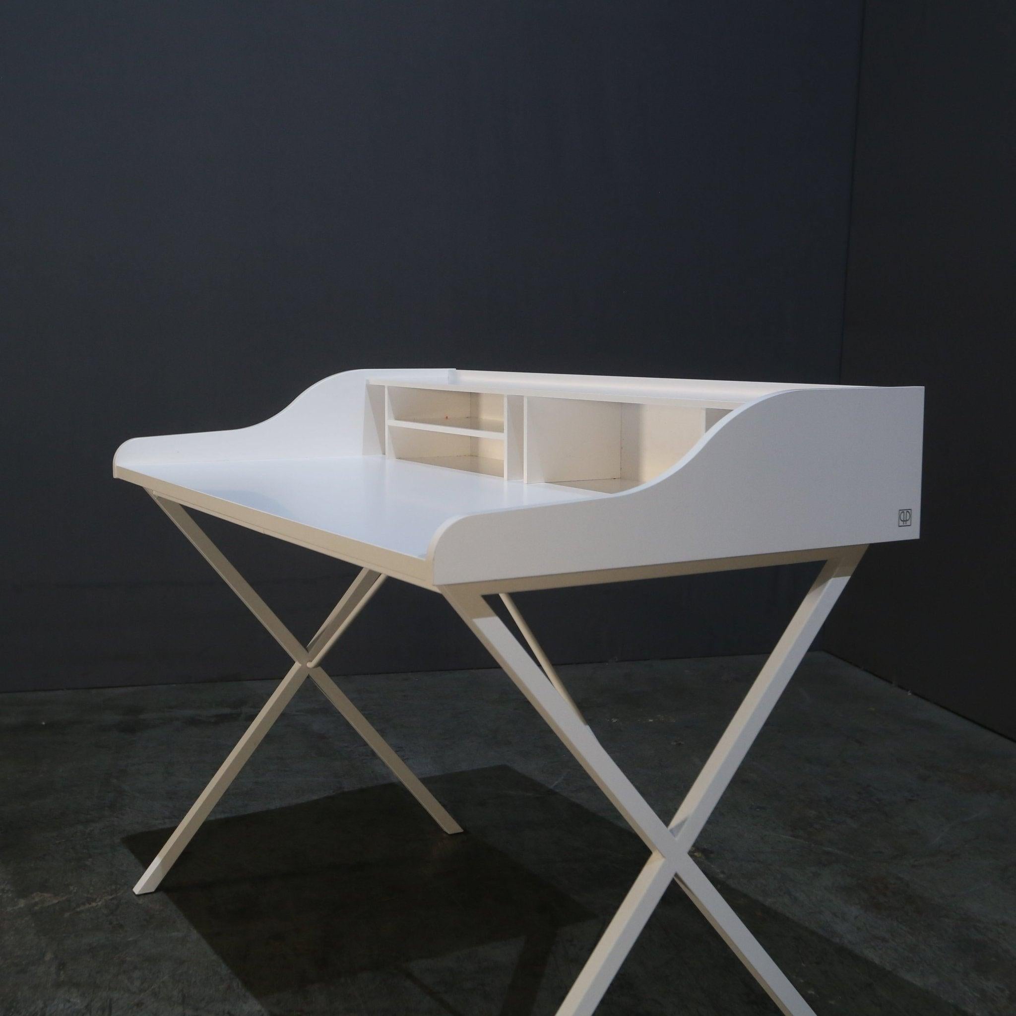 Bureau en ursuline Ligne Roset de Pierre Paulin Bon état à Basildon, London