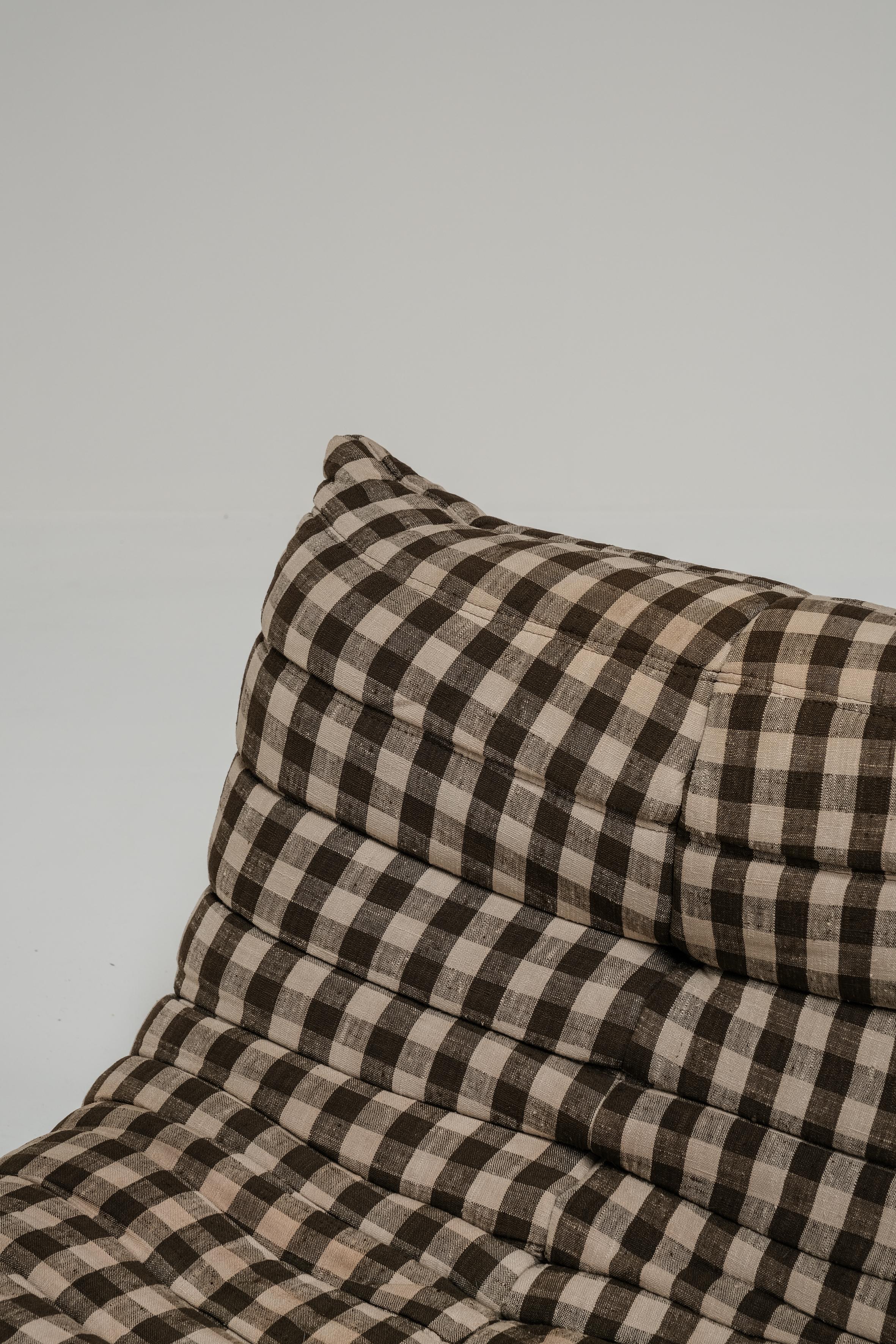 Ligne roset vintage Togo with original checkers textile by Michel Ducaroy 1