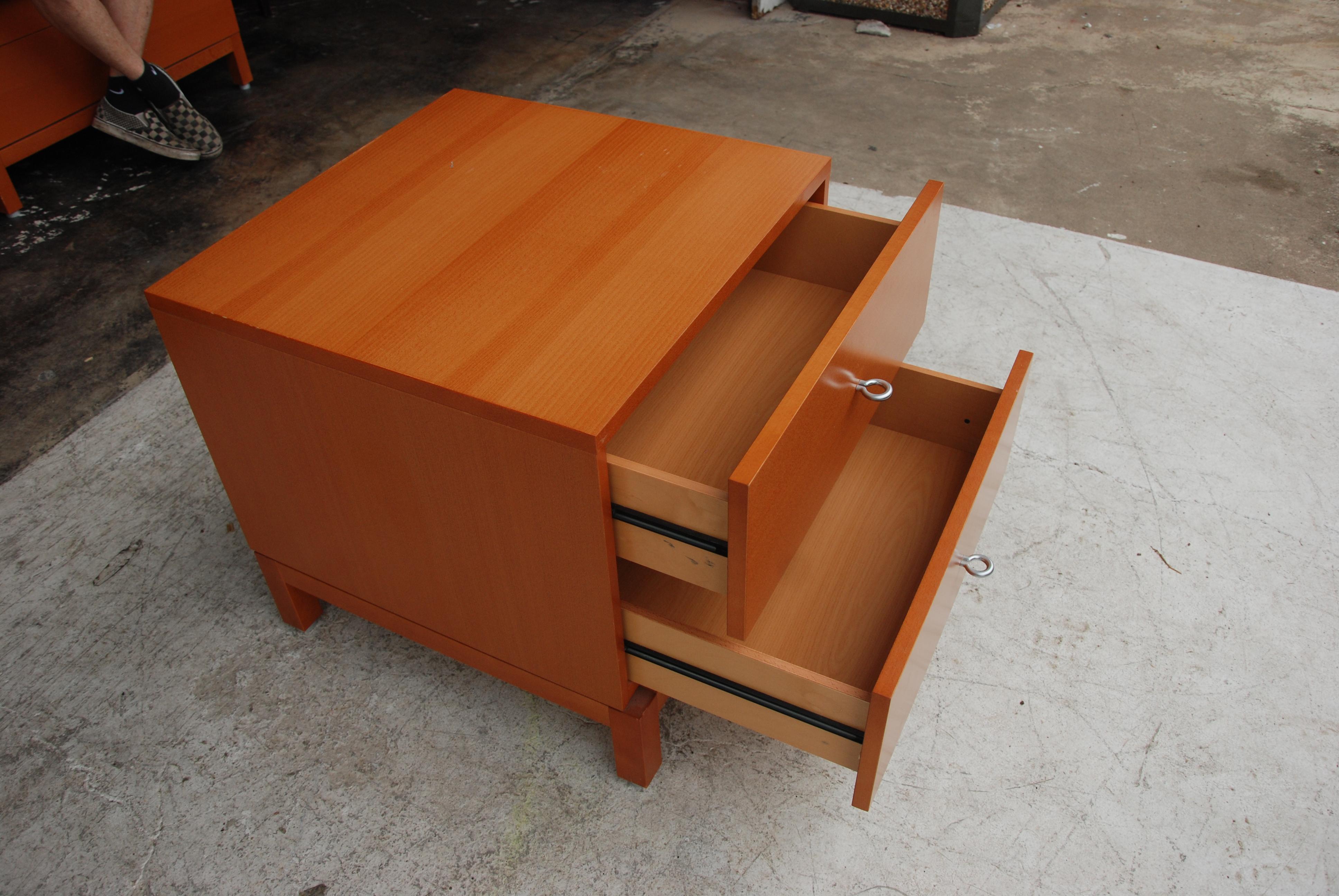 Modern Pearwood Nightstand In Good Condition In Pasadena, TX