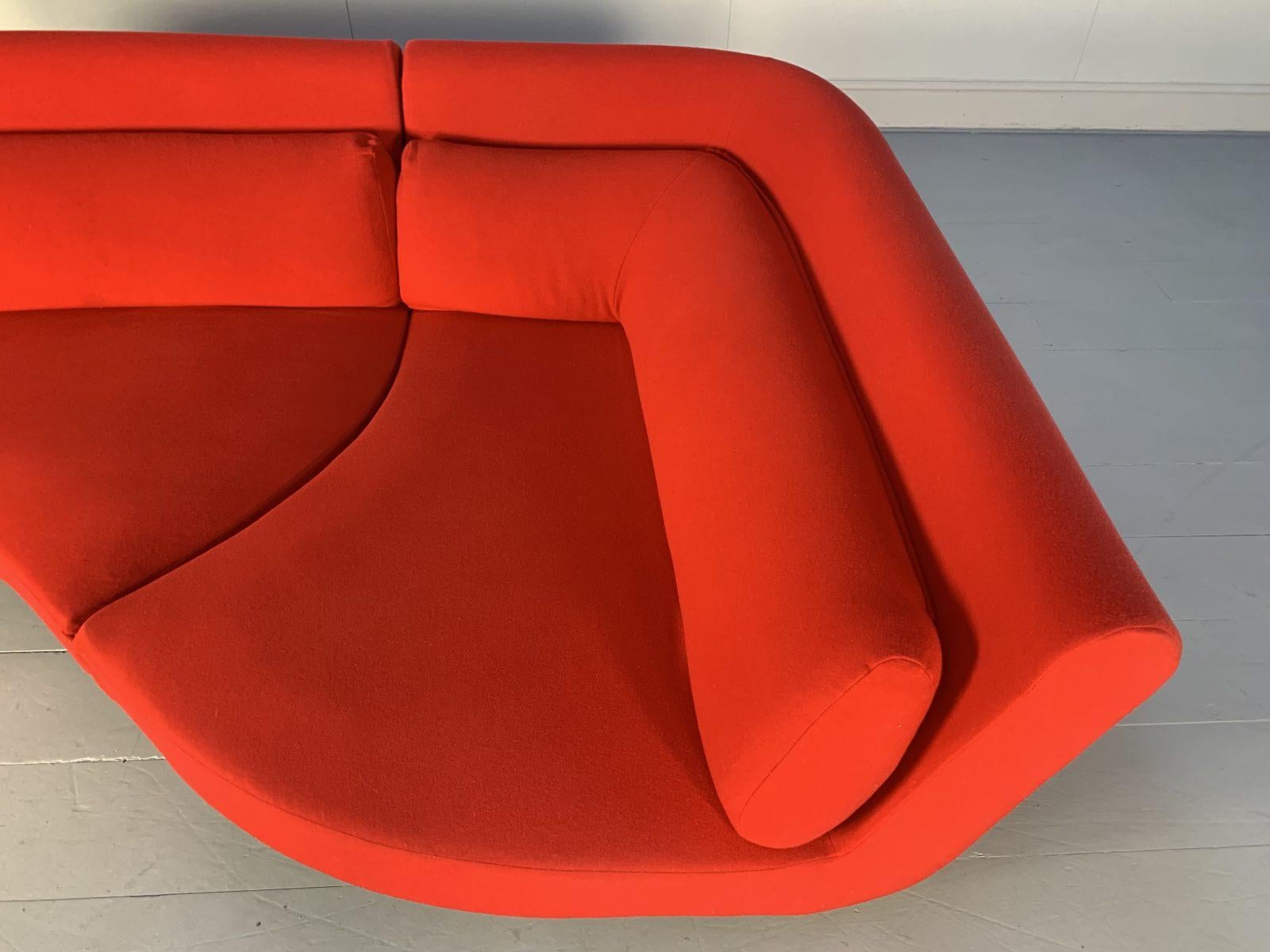 Ligne Roset “Yang” Sofa, in Red Kvadrat “Divina” Fabric In Good Condition For Sale In Barrowford, GB