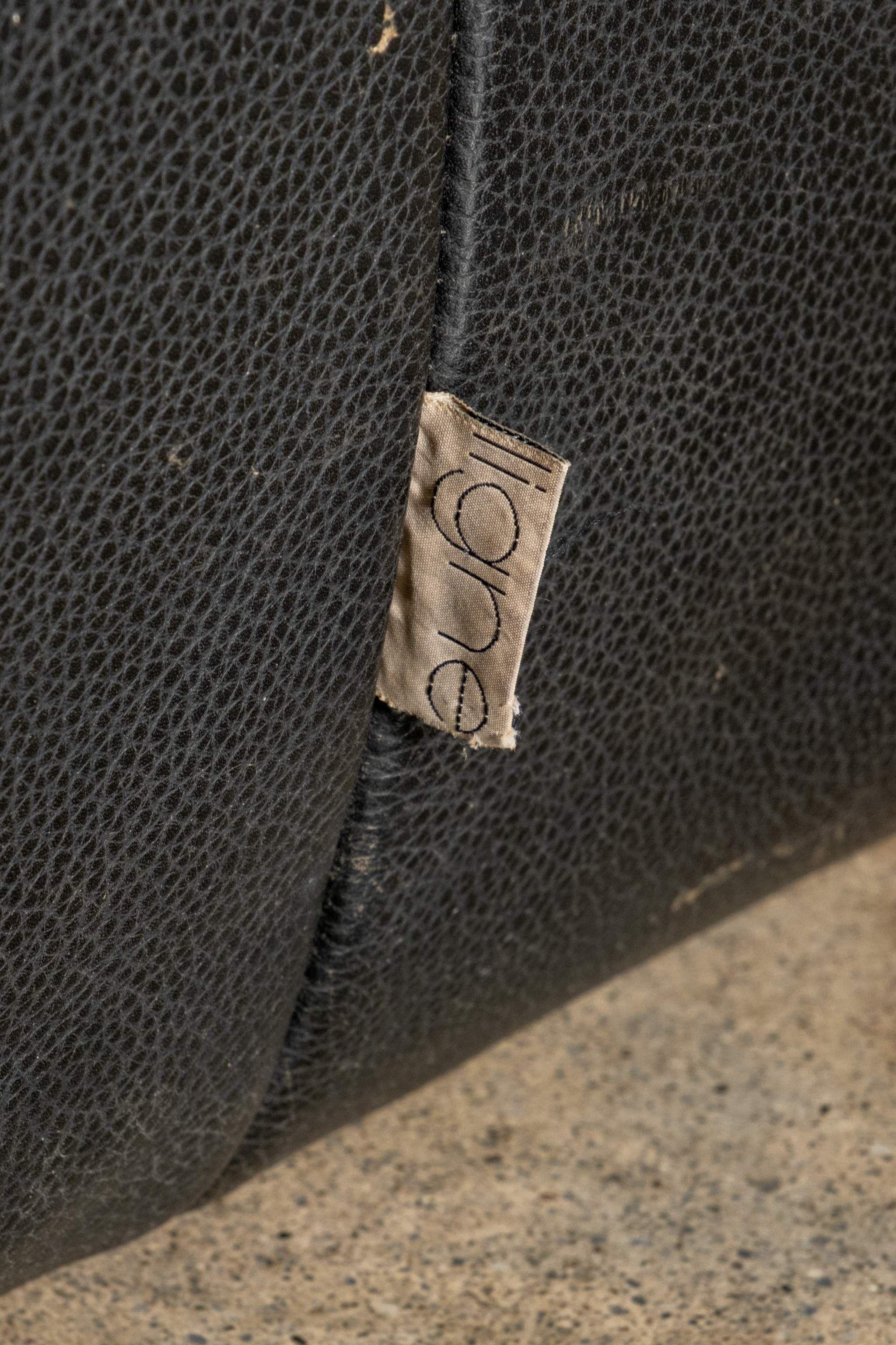 Late 20th Century Ligne Roset Yoko 2-Seater Sofa, Original Black Leather by Michel Ducaroy For Sale