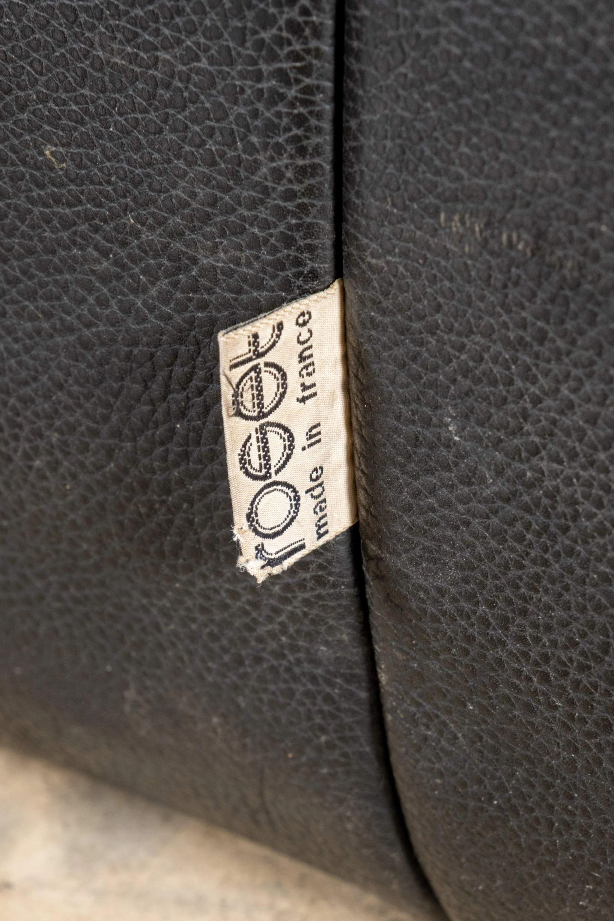 Ligne Roset Yoko 2-Seater Sofa, Original Black Leather by Michel Ducaroy For Sale 1