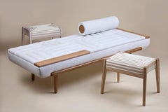 Lignes de Capiton, Contemporary Daybed with Unique Upholstery