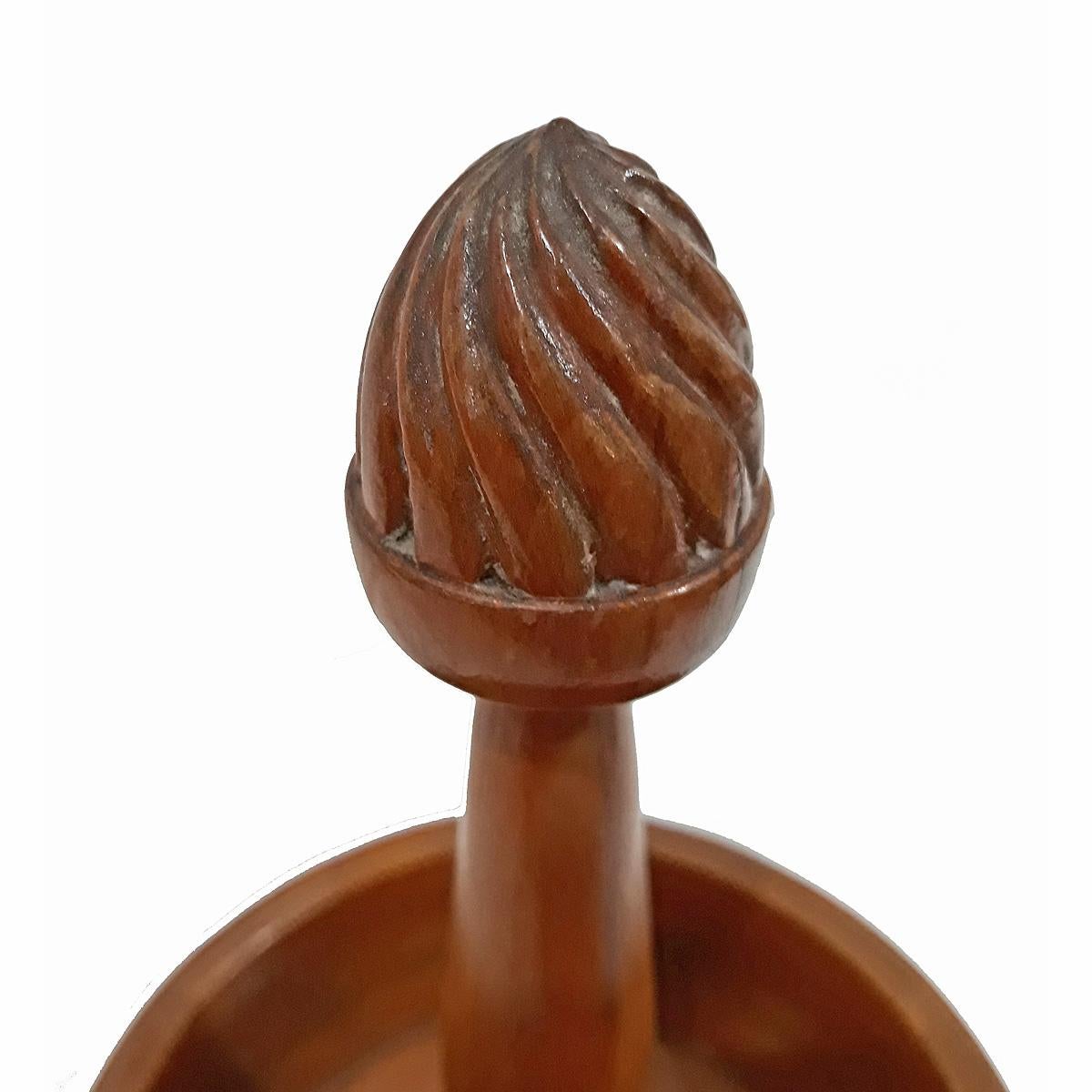 Lignum Vitae Turned Lemon Squeezer, from the Carter Burden Jr. Collection In Good Condition For Sale In New York, NY