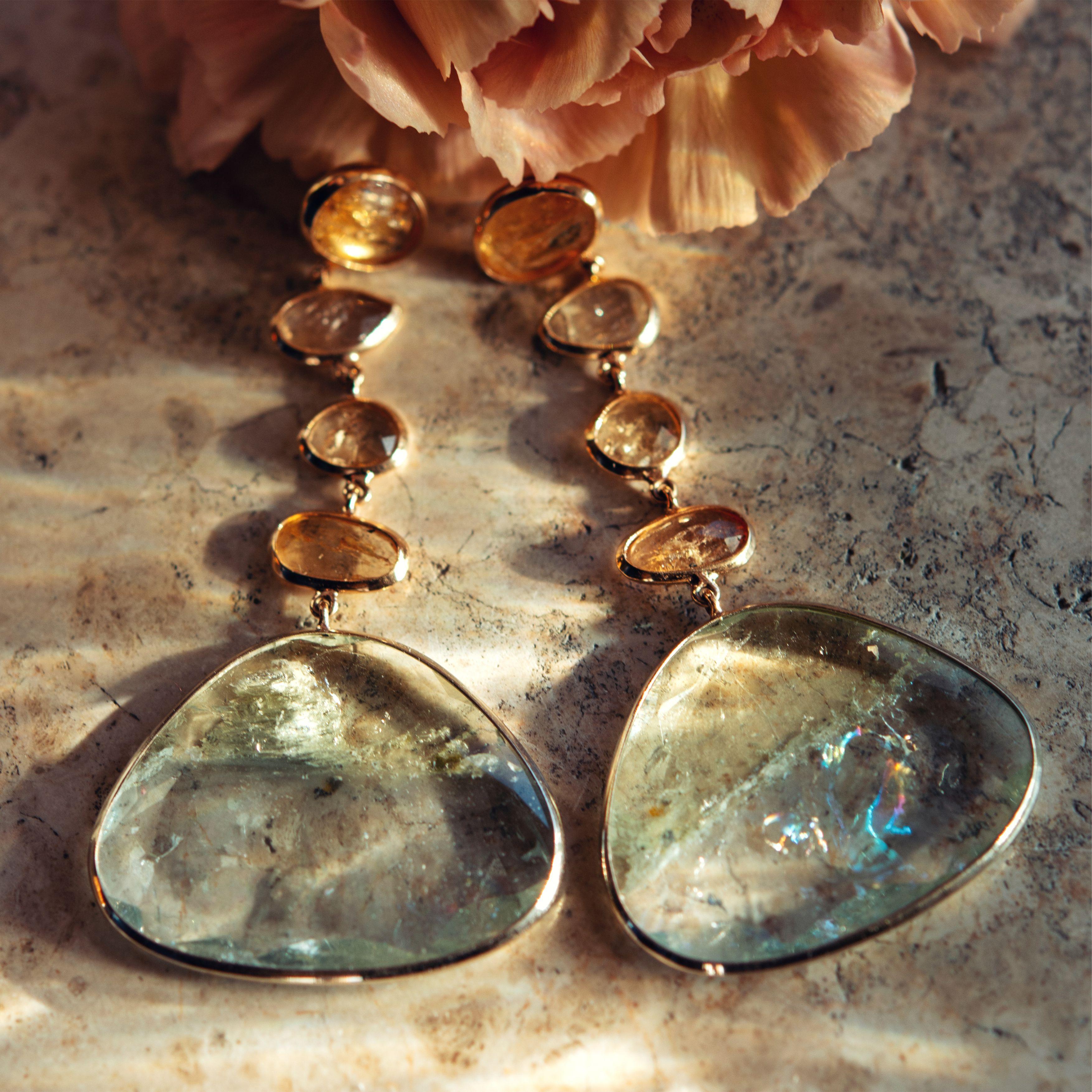 Ligthweight, two-tone Beryl and Topaz Earrings 9