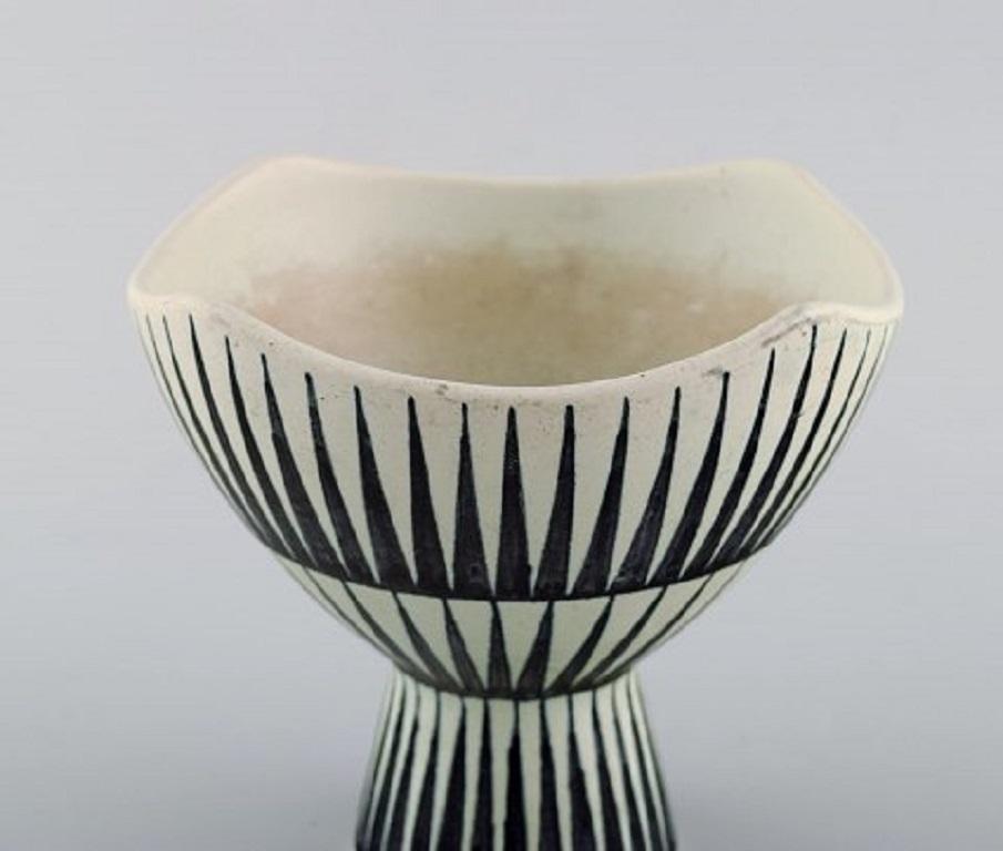 Scandinavian Modern Liisa Hallamaa Larsen for Arabia, Unique Vase in Glazed Stoneware, 1960s