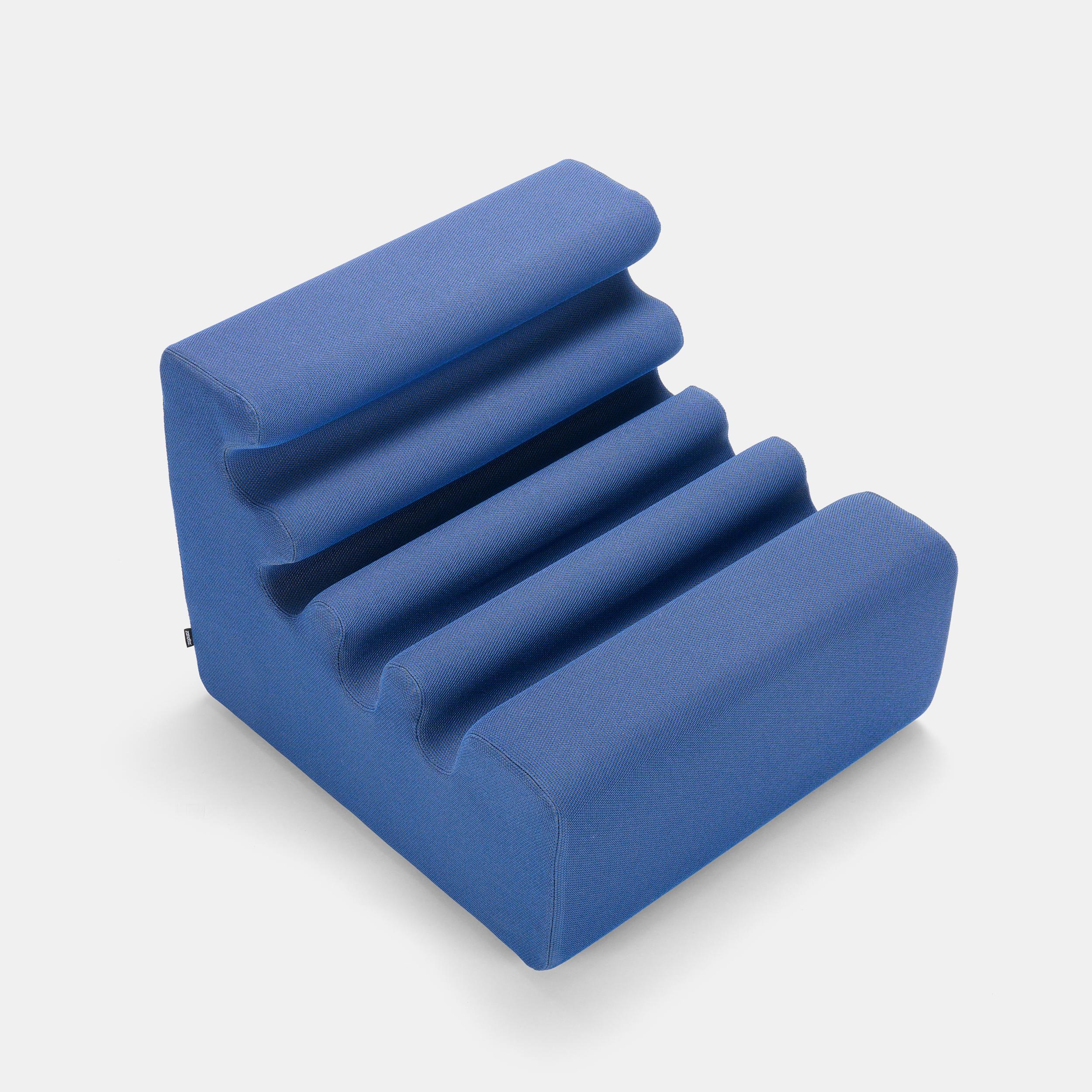 Liisi Beckmann, ensemble de quatre chaises / canapés Karelia modèle 870 pour Zanotta, Italie en vente 2