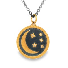 Lika BeharTreasures & Talismans, Yin und Yang MEDALLION Kollektion mit Diamanten