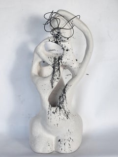 "Figura nº 5" Escultura abstracta de cerámica 15" x 7" pulgadas by Lika Brutyan
