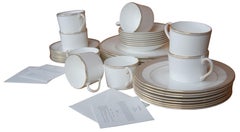 Like New 40 pc Vera Wang Wedgwood Golden Grosgrain Fine China Plates Coffee 10"