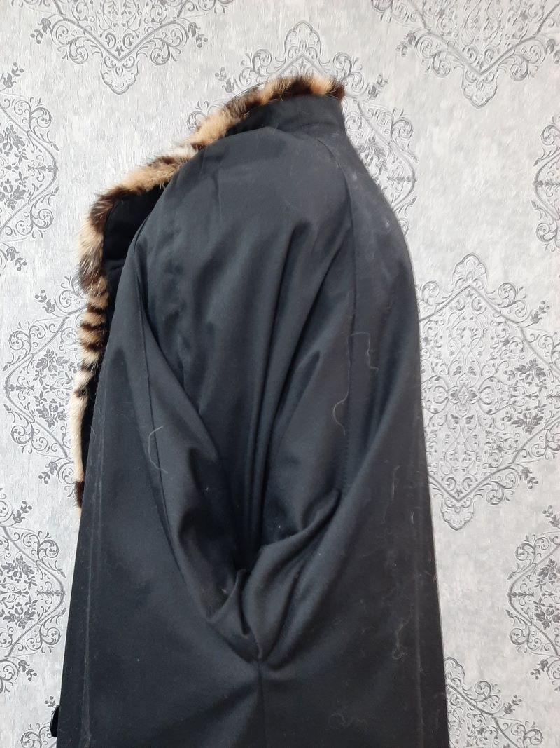 Manteau de fourrure d'ocelot taille 14 comme neuf en vente 1