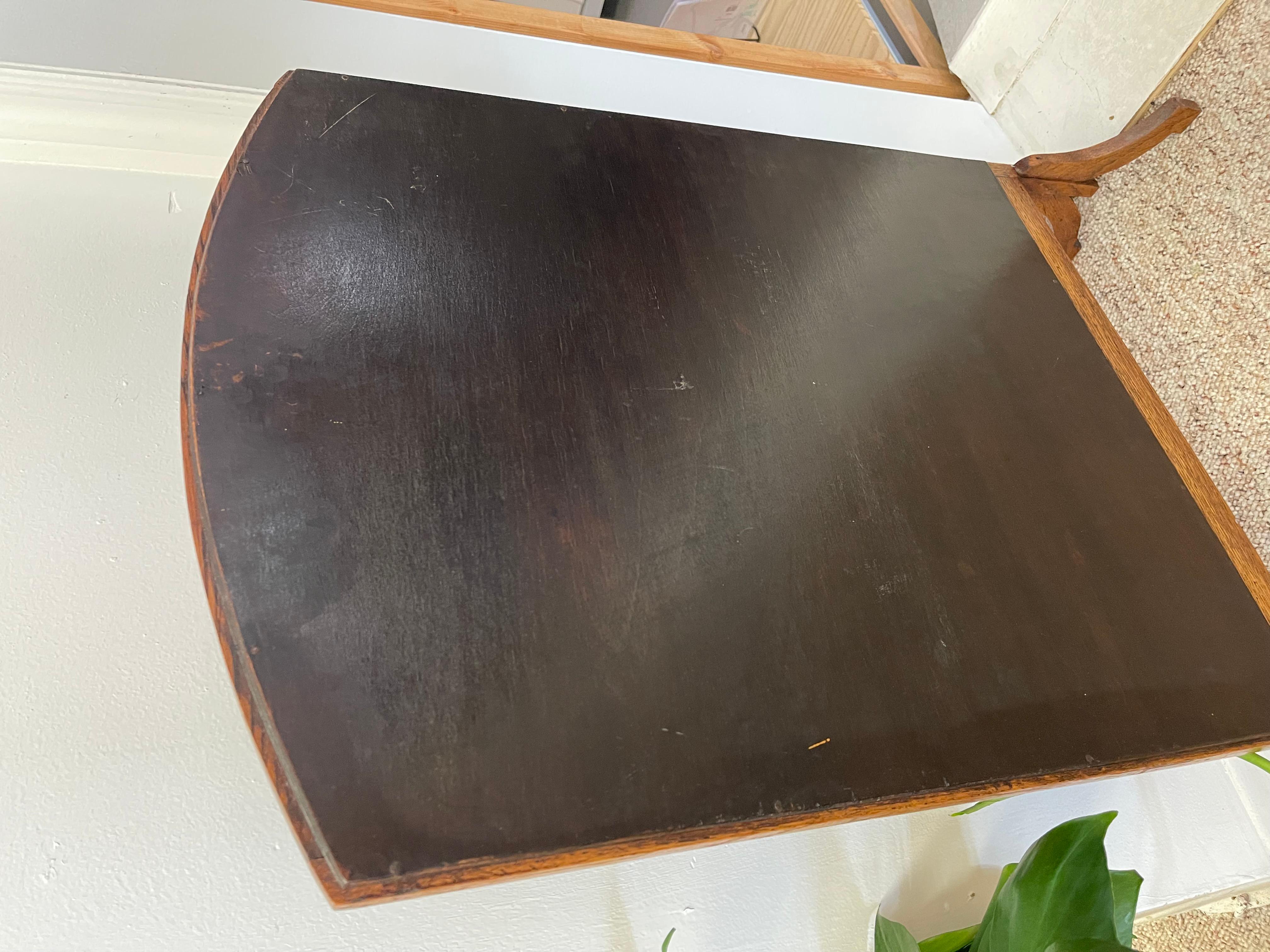 Likely Antique Arts and Crafts Quarter-Sawn Fire Screen with Diamond Inlay For Sale 3
