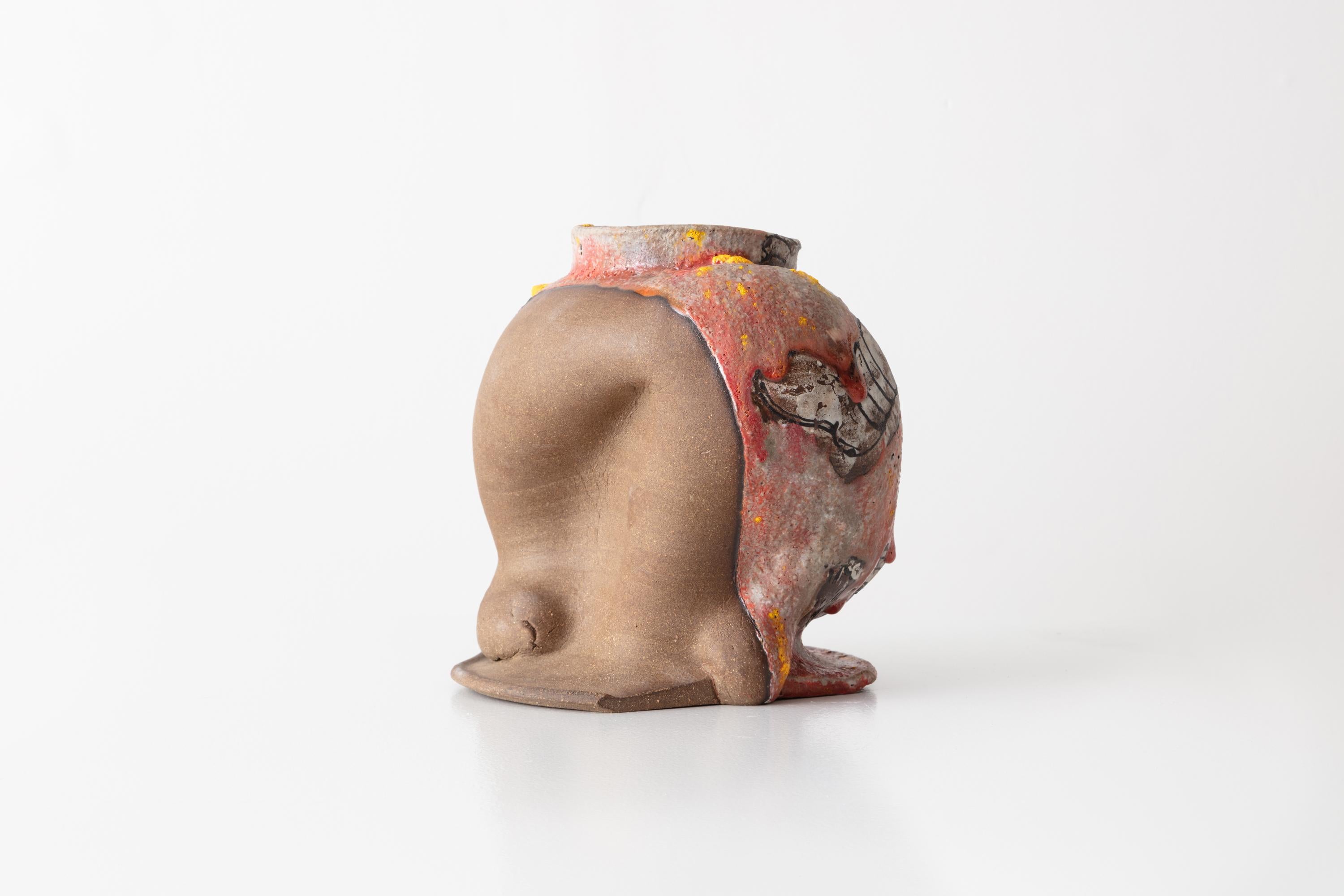 Malcolm Mobutu Smith
Li'l Tuffy alla deriva in un mare di pericoli, 2019
Gres, barbottina e smalto
Misure: 8,5 x 8 x 9 pollici

