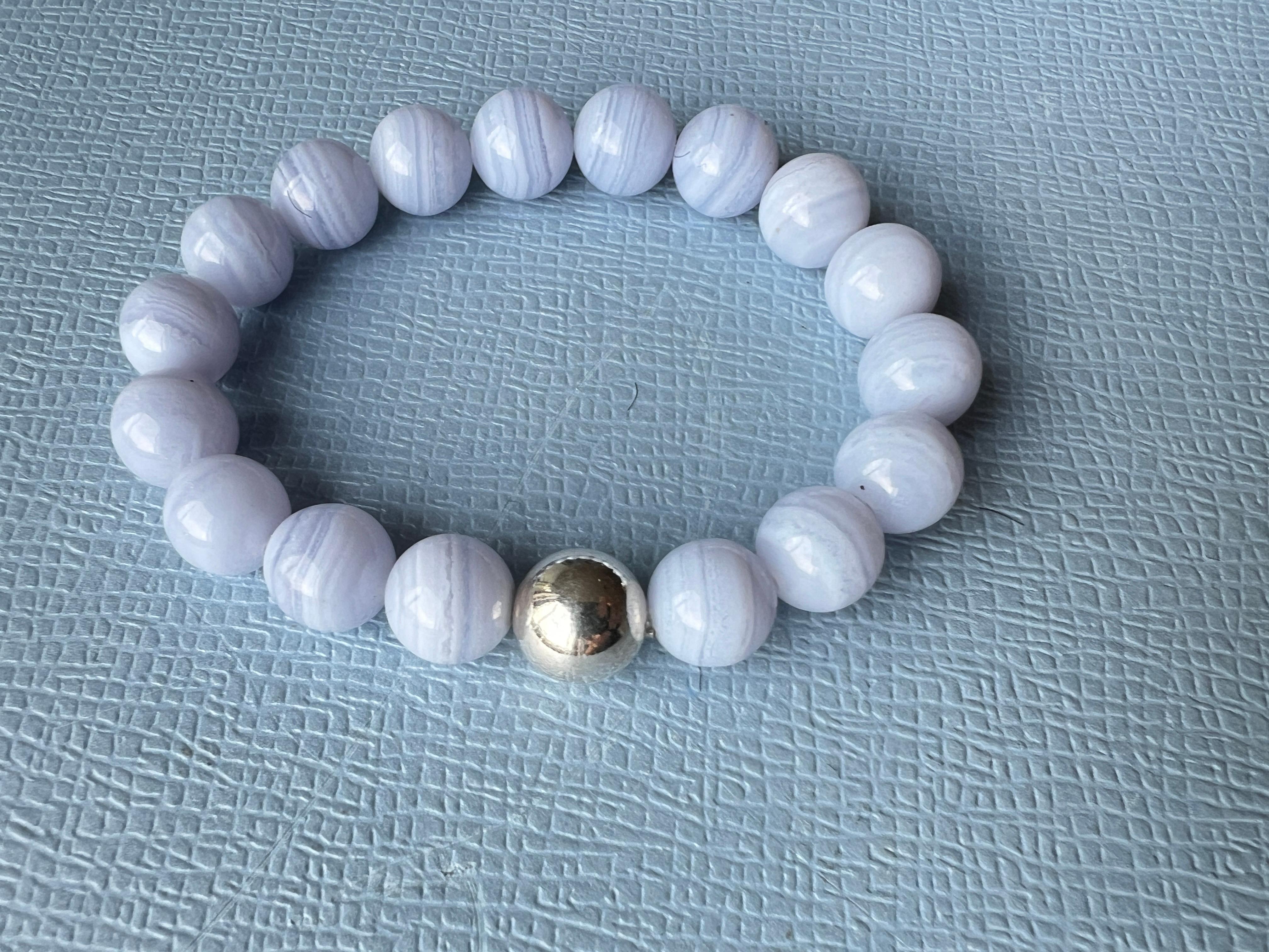 Lilac Bead Bracelet Silver In New Condition For Sale In Los Angeles, CA
