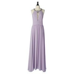 Robe de soirée lilas avec encolure en strass Gai Mattiolo The Red Carpet 