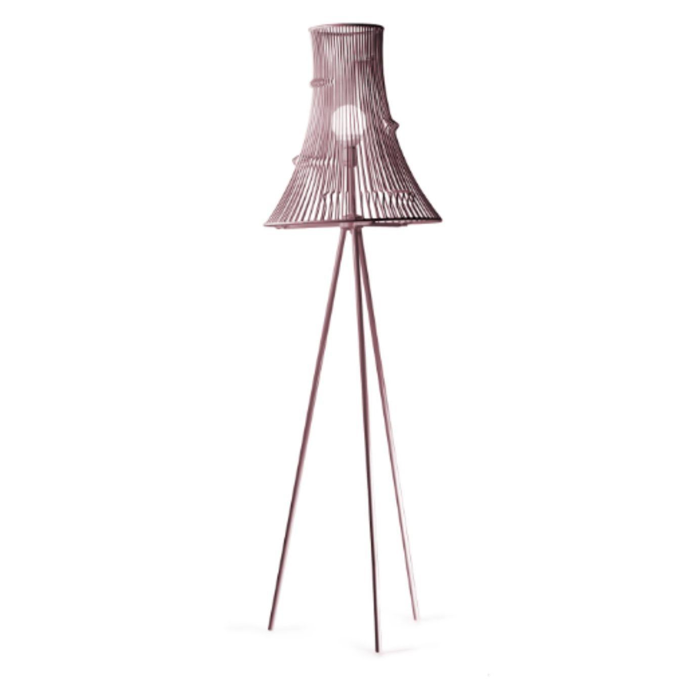 Lilac extrude floor lamp by Dooq.
Dimensions: W 50 x D 50 x H 175 cm.
Materials: lacquered metal, polished or brushed metal,.
Also available in different colors and materials.

Information:
230V/50Hz
E27/1x20W LED
120V/60Hz
E26/1x15W LED
bulb not