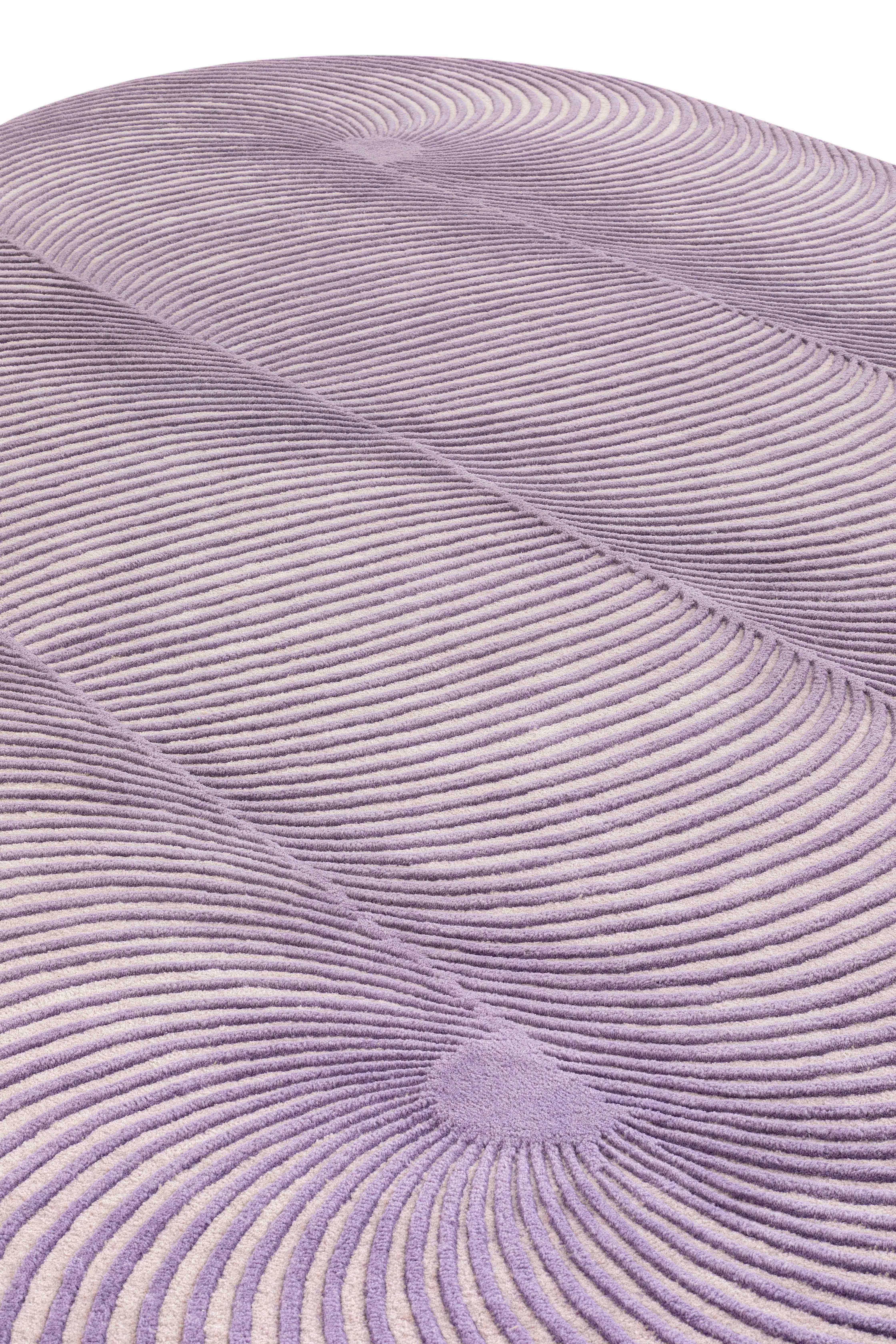 Lilac Giro Rug by Gandia Blasco In New Condition For Sale In Geneve, CH