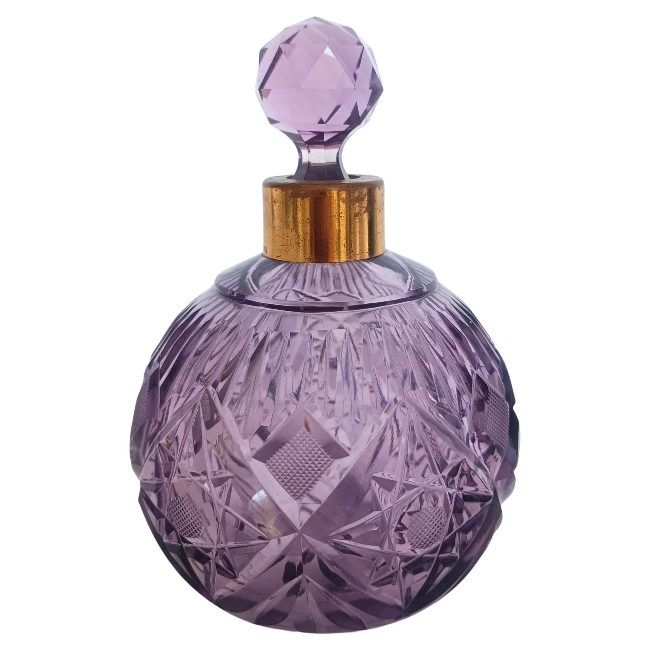Bouteille de parfum lilas en cristal taillé à la main et laiton, Italie