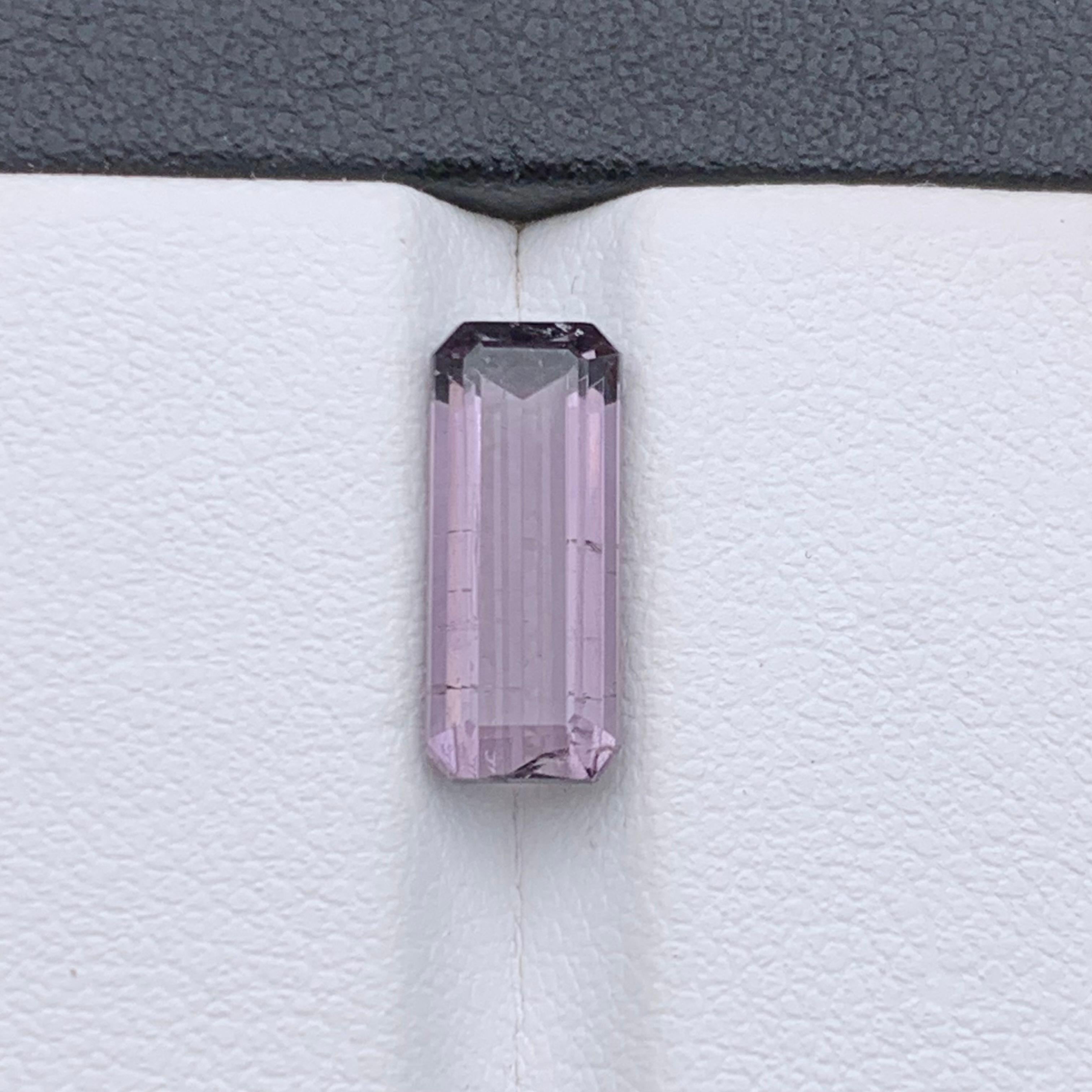 Lila Púrpura Pastel Turmalina Natural Anillo, Colgante Gema Suelta 3,30 Quilates en venta 5