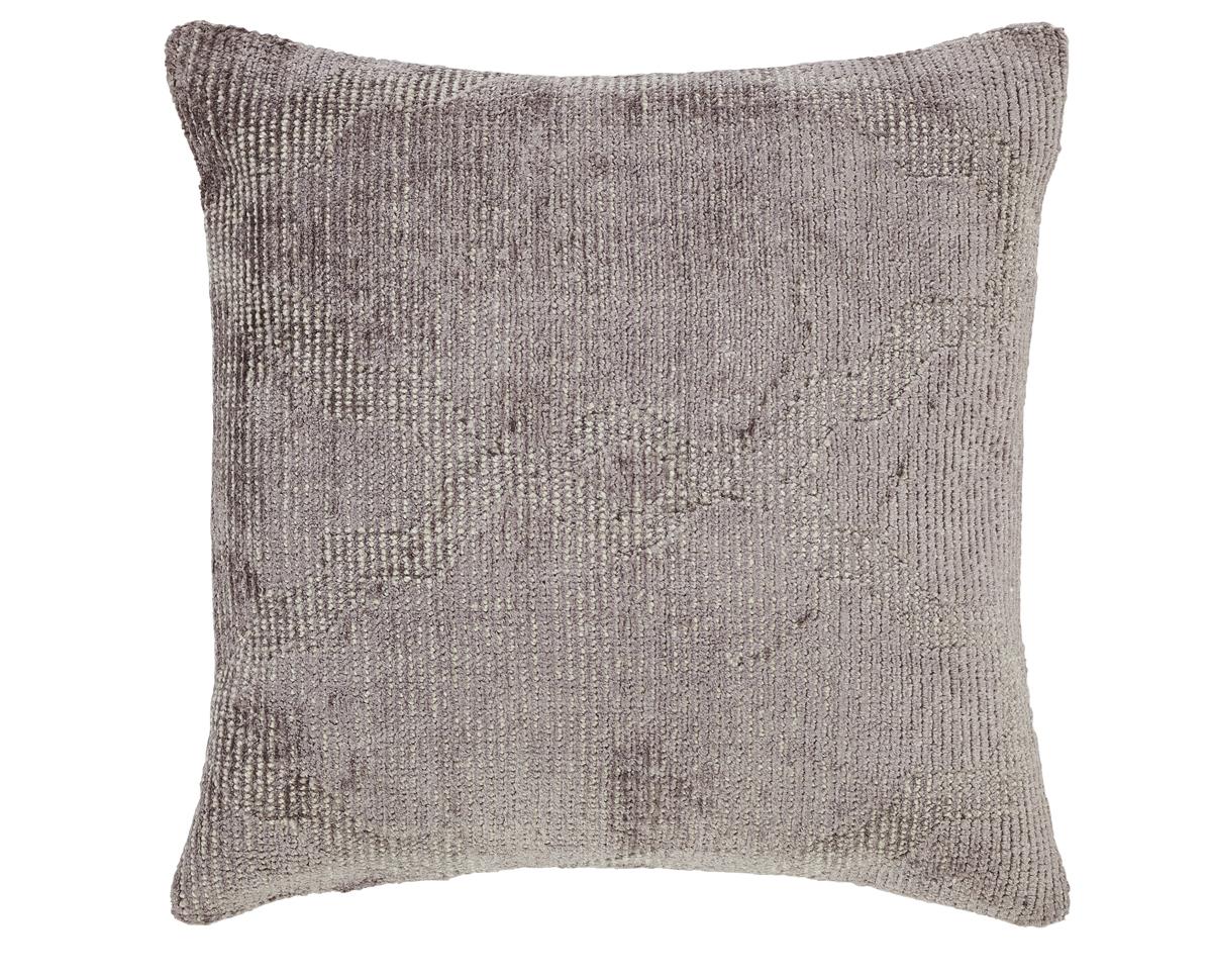 This new Accent Pillow of East-meets-West design aesthetic showcases a geometrical design with predominant mauve color. 
Hand-made, using either 100% premium wool.

This pillow measure: 22
