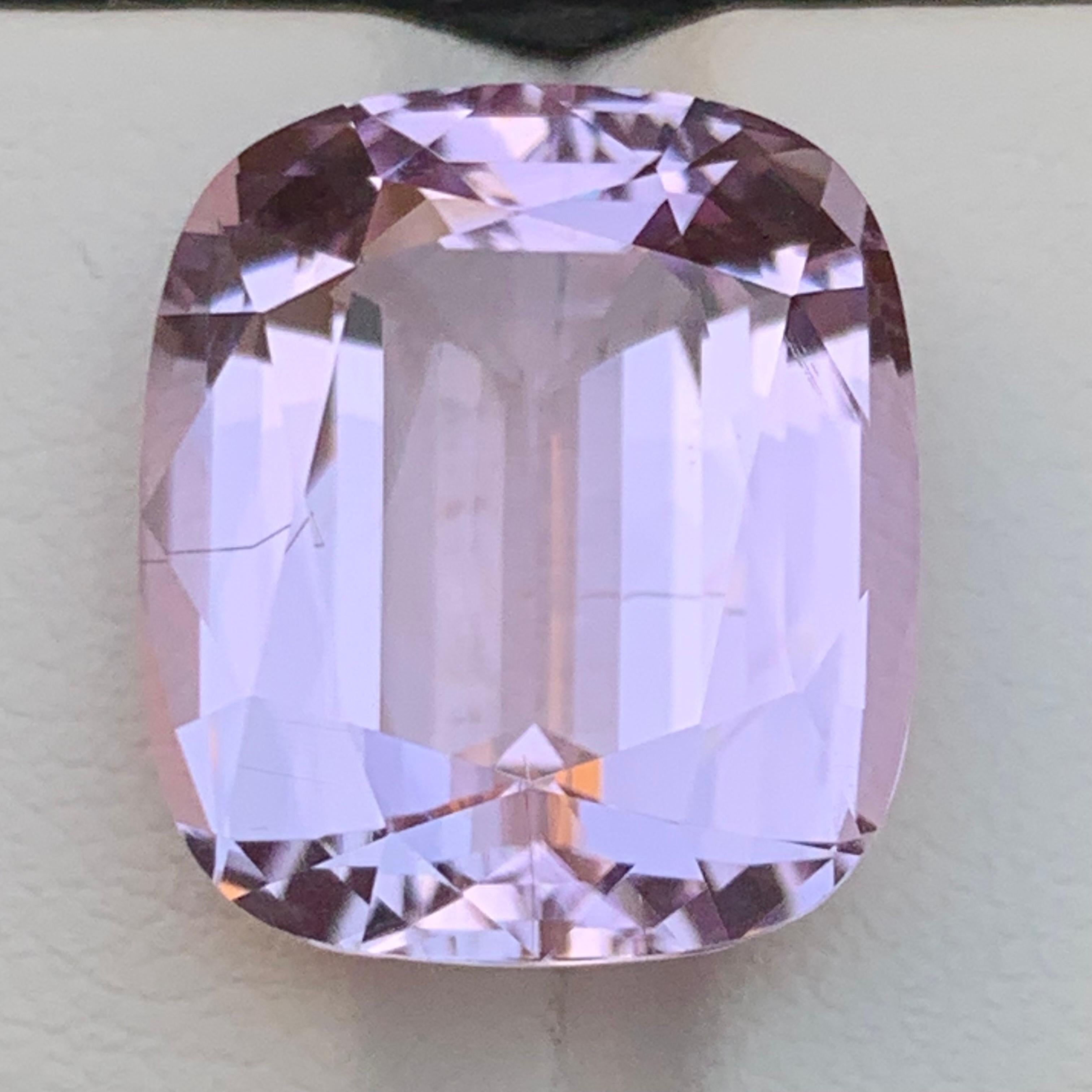 Lilac Pink Natural Kunzite Loose Gemstone for Necklace Pendant, Bracelet, or any other Jewelry Setting-Cushion Cut from Kunar Afghanistan!!

💎 GEMSTONE TYPE: Kunzite
⚖️ WEIGHT:  19.65 Carats
🪚 SHAPE & CUT: Cushion Cut
📏 SIZE (MM): 17.08 x 14.98 x