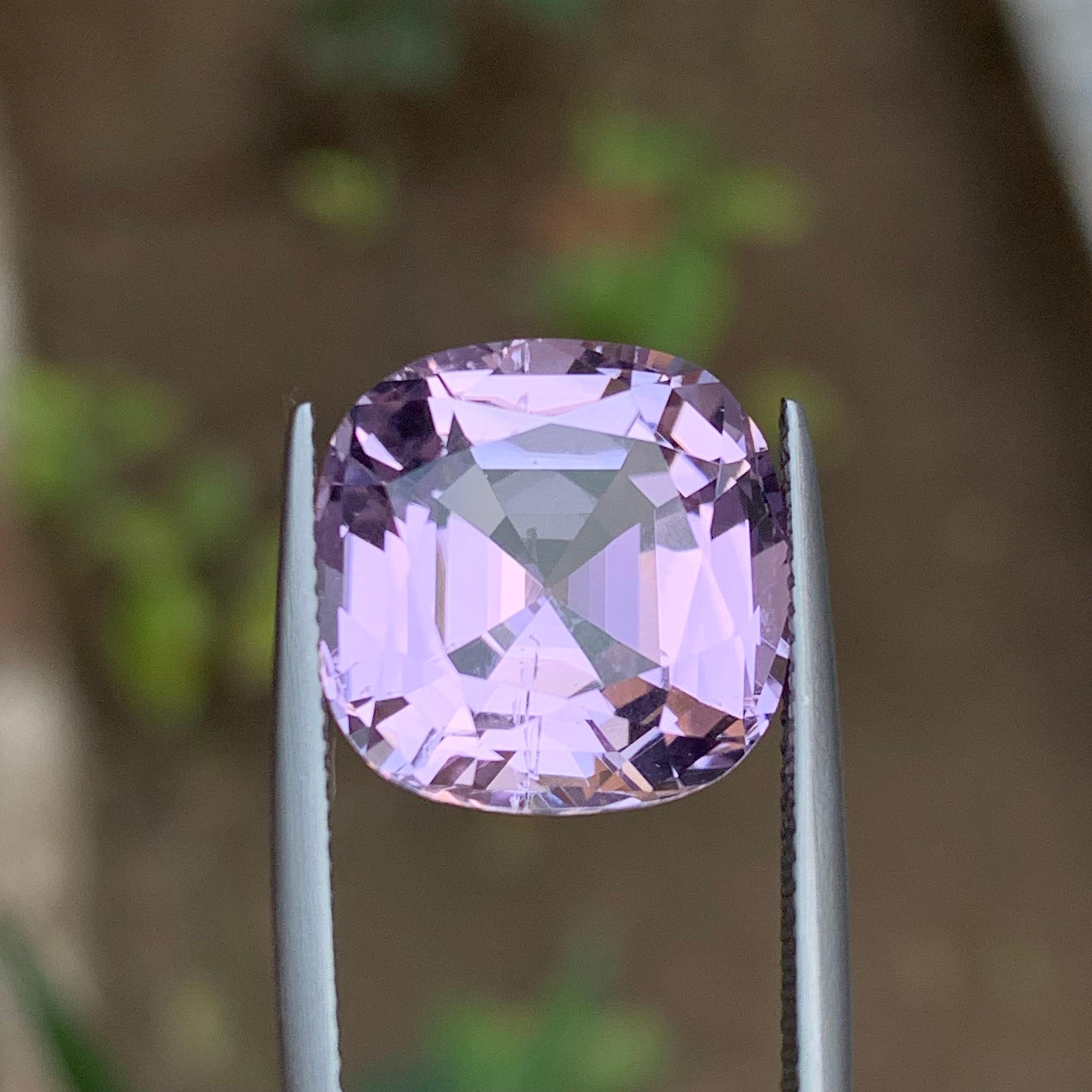 Lilac Pink Natural Kunzite Ring, Necklace Pendant Gemstone, 13.25 Ct Cushion Cut For Sale 4