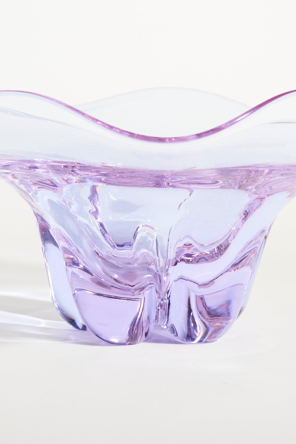 Mid-20th Century Lilac Ruffled Bowl